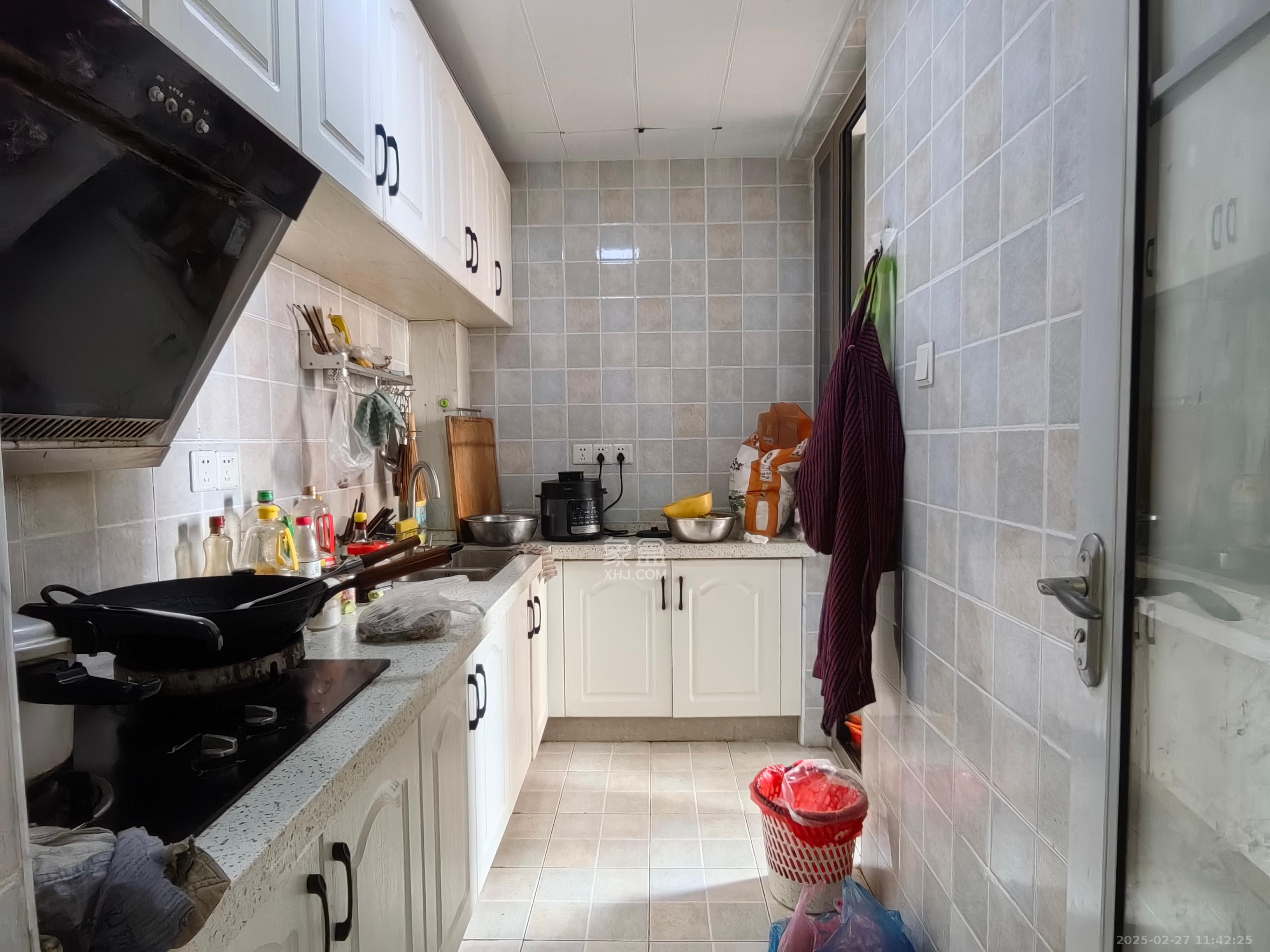 怡海星城 1室0厅0卫 1750.0元/月 怡海星城 1室0厅0卫 1750.0元/月室内图