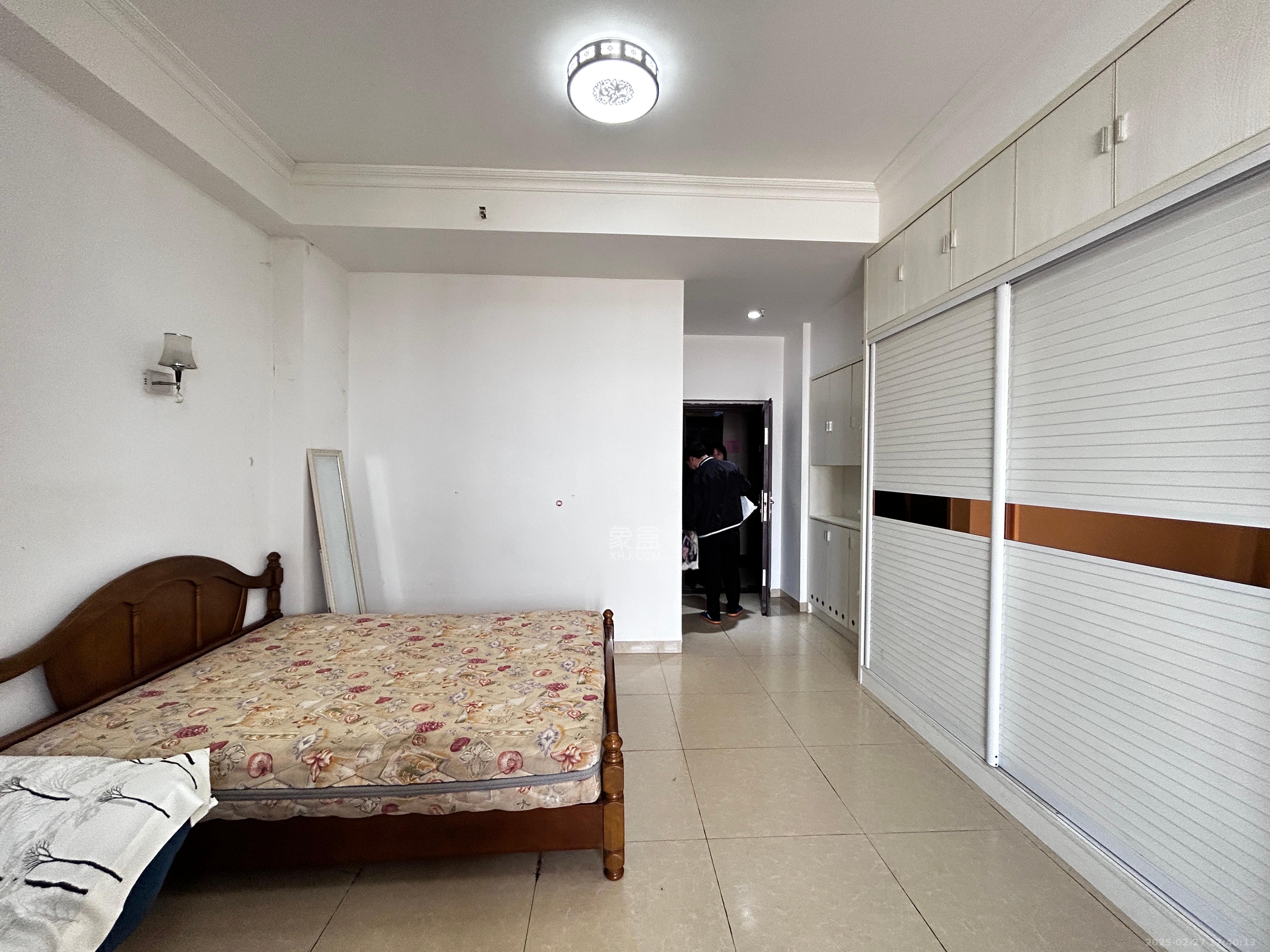 金鼎公园尚 1室1厅0卫 1300.0元/月 金鼎公园尚 1室1厅0卫 1300.0元/月室内图