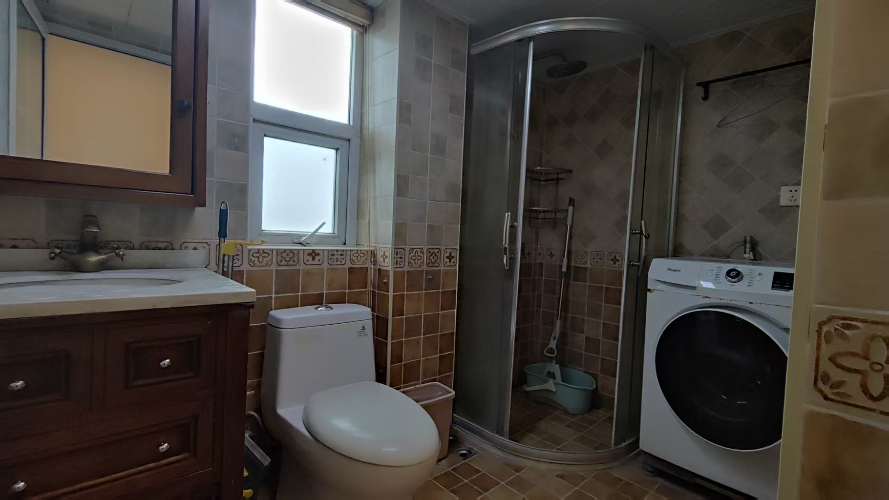 美的城三期  2室1厅1卫    39.8万 美的城三期  2室1厅1卫    39.8万室内图