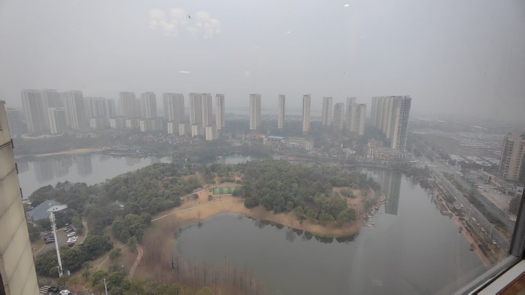 美的城三期  2室1厅1卫    39.8万 美的城三期  2室1厅1卫    39.8万室内图