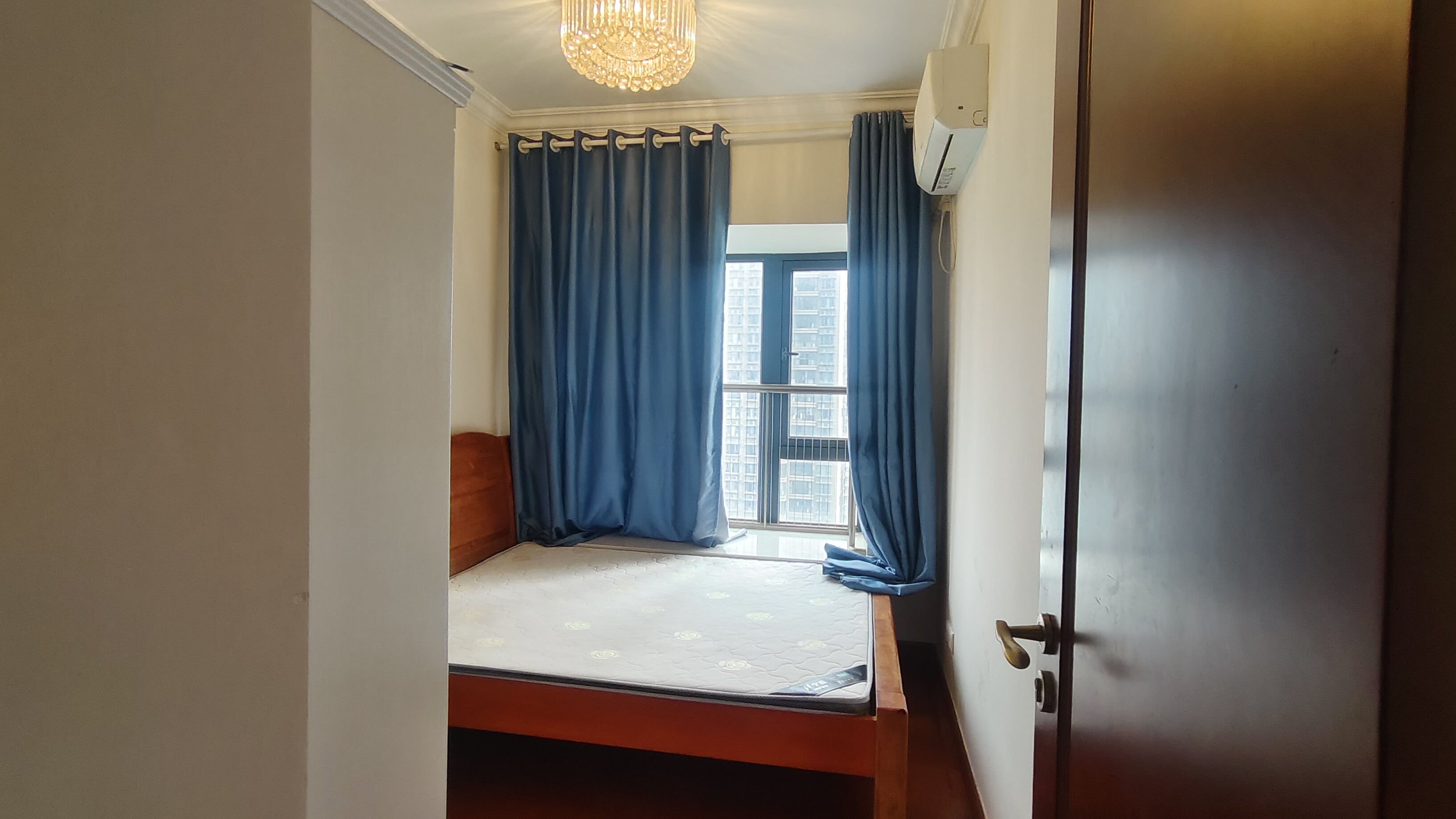 恒大林溪郡 4室2厅1卫 76.8万 恒大林溪郡 4室2厅1卫 76.8万室内图