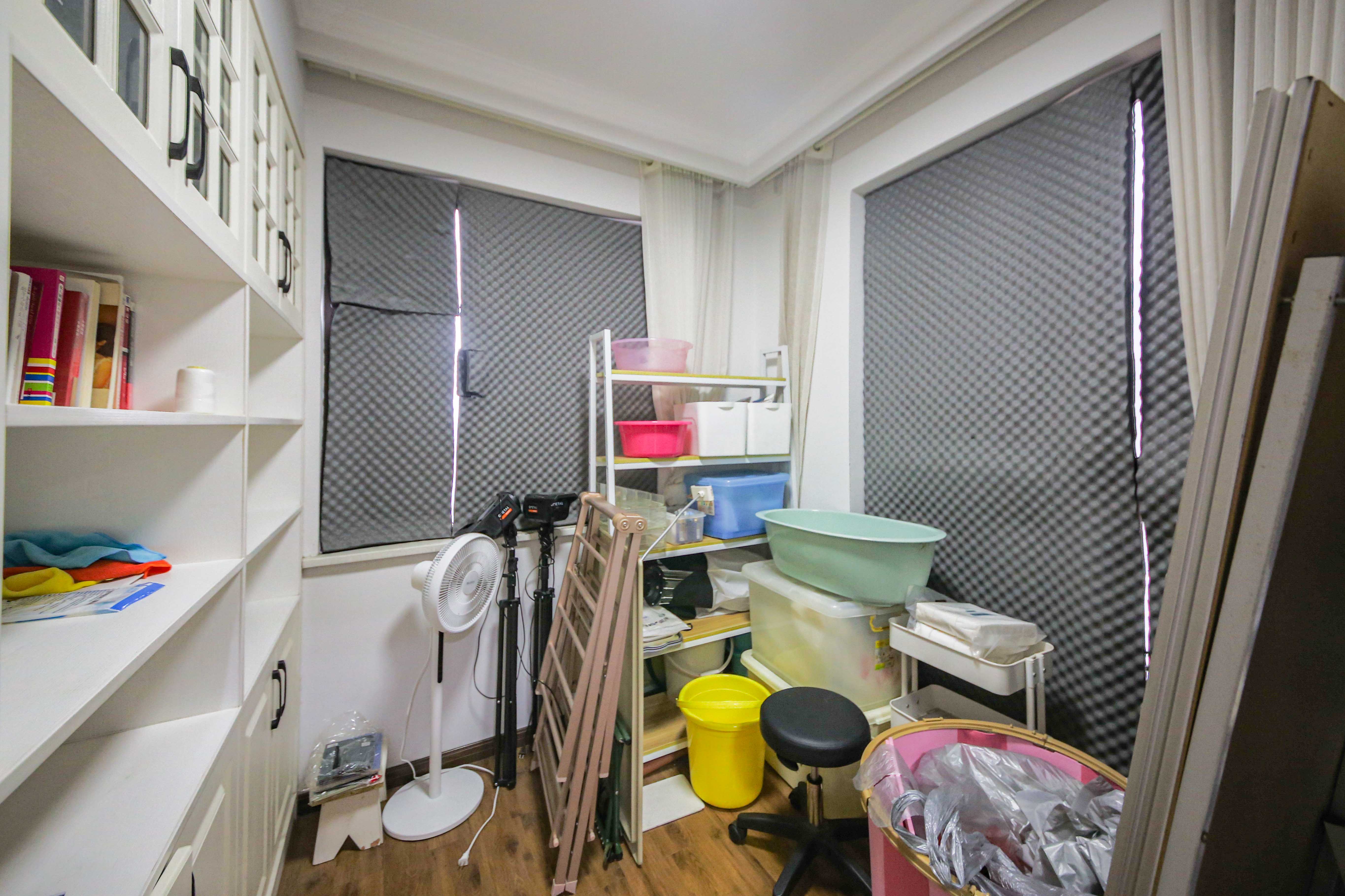 中建信和城  3室2厅2卫   148.00万卧室