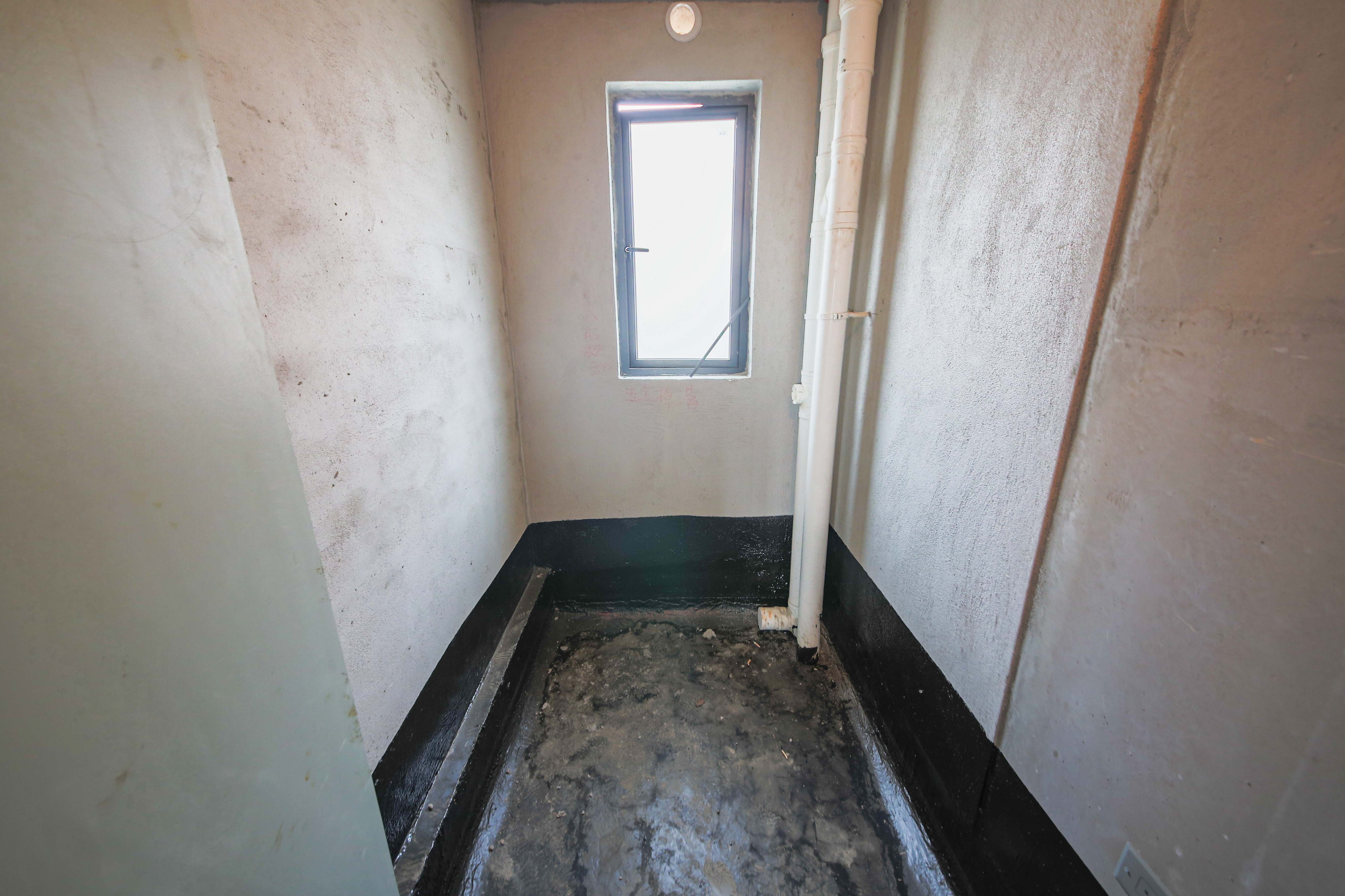 中建钰和城  4室2厅2卫   188.00万卫生间