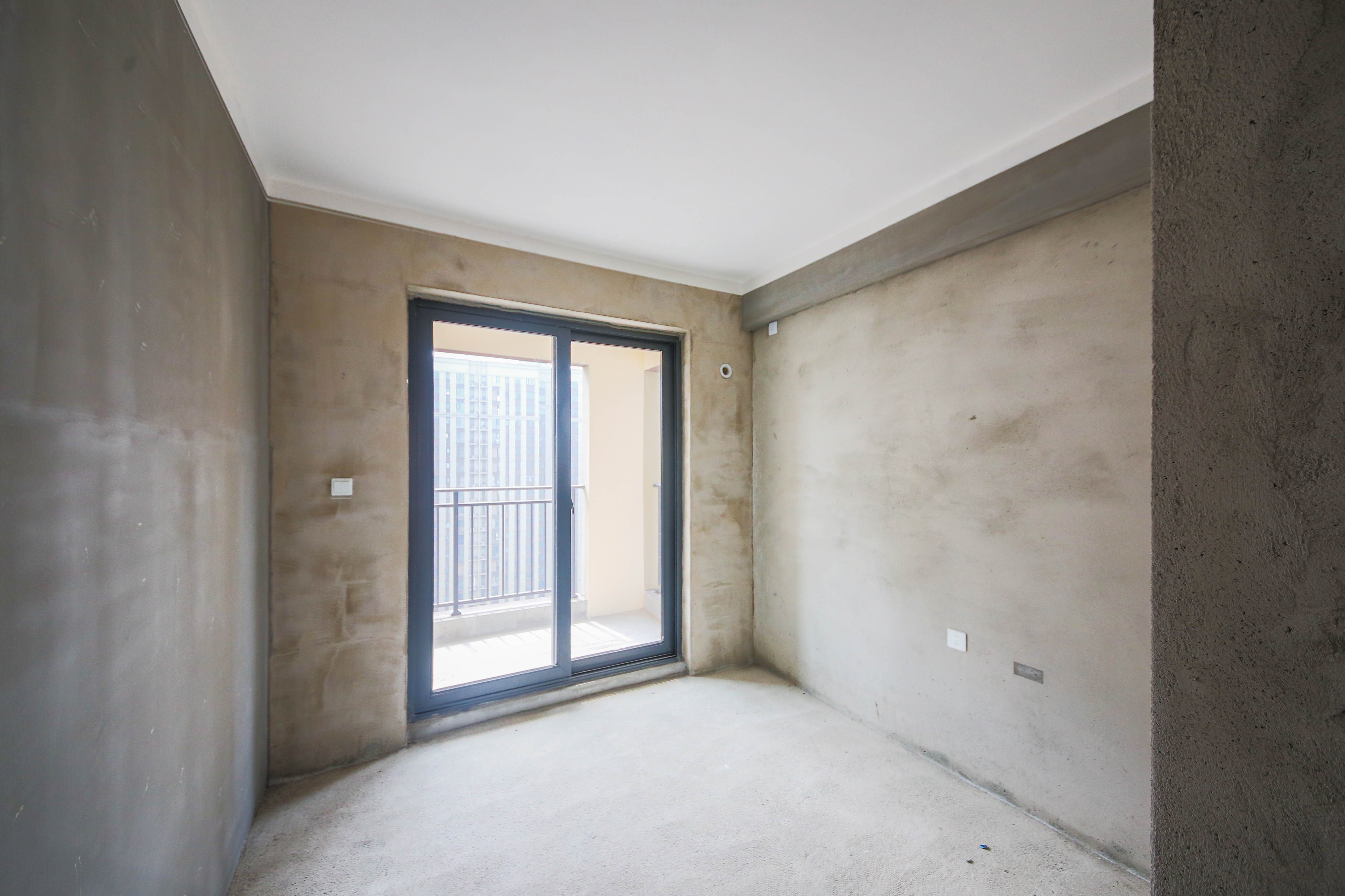 中建钰和城  4室2厅2卫   188.00万卧室