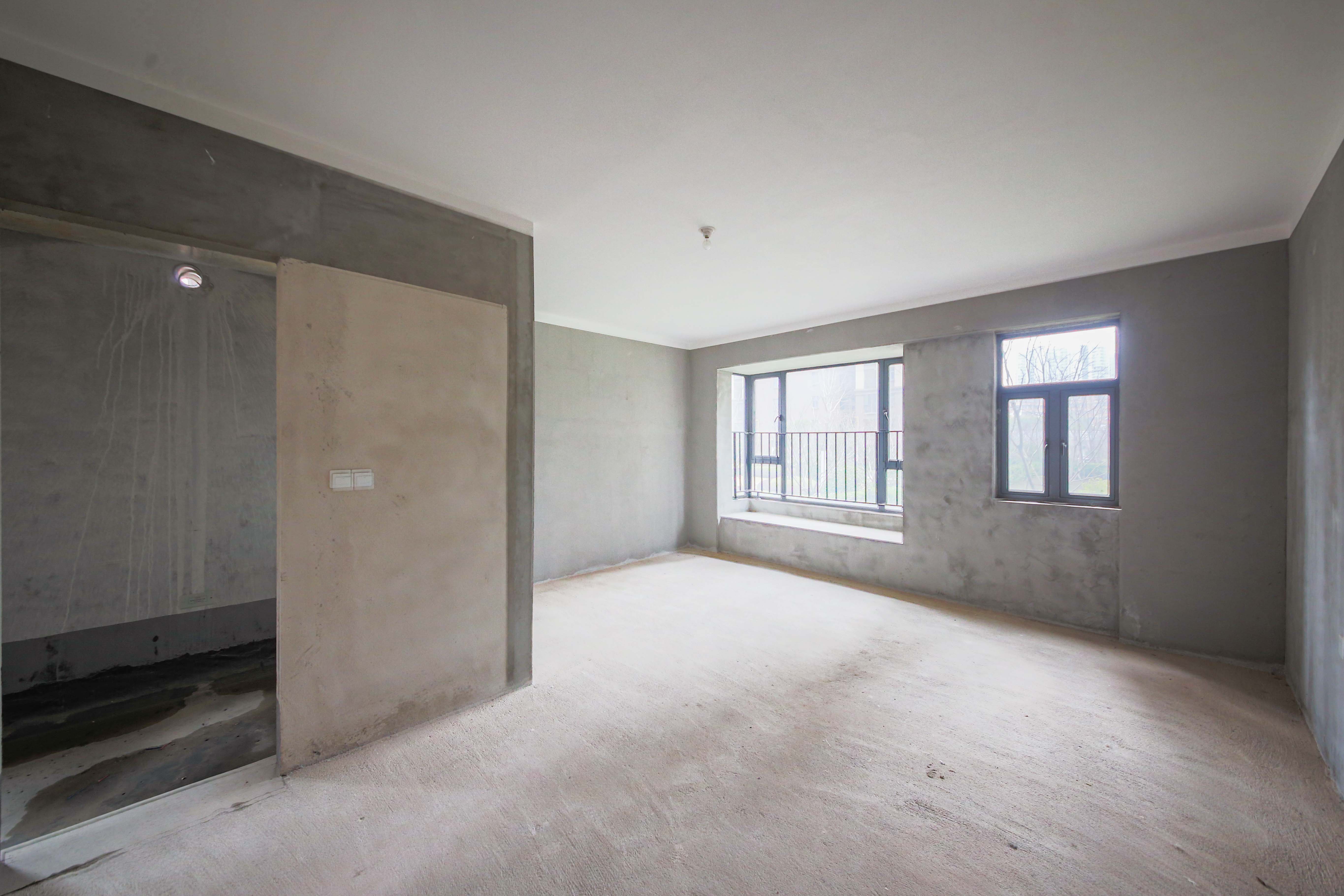 中建钰和城  4室2厅3卫   340.00万卧室