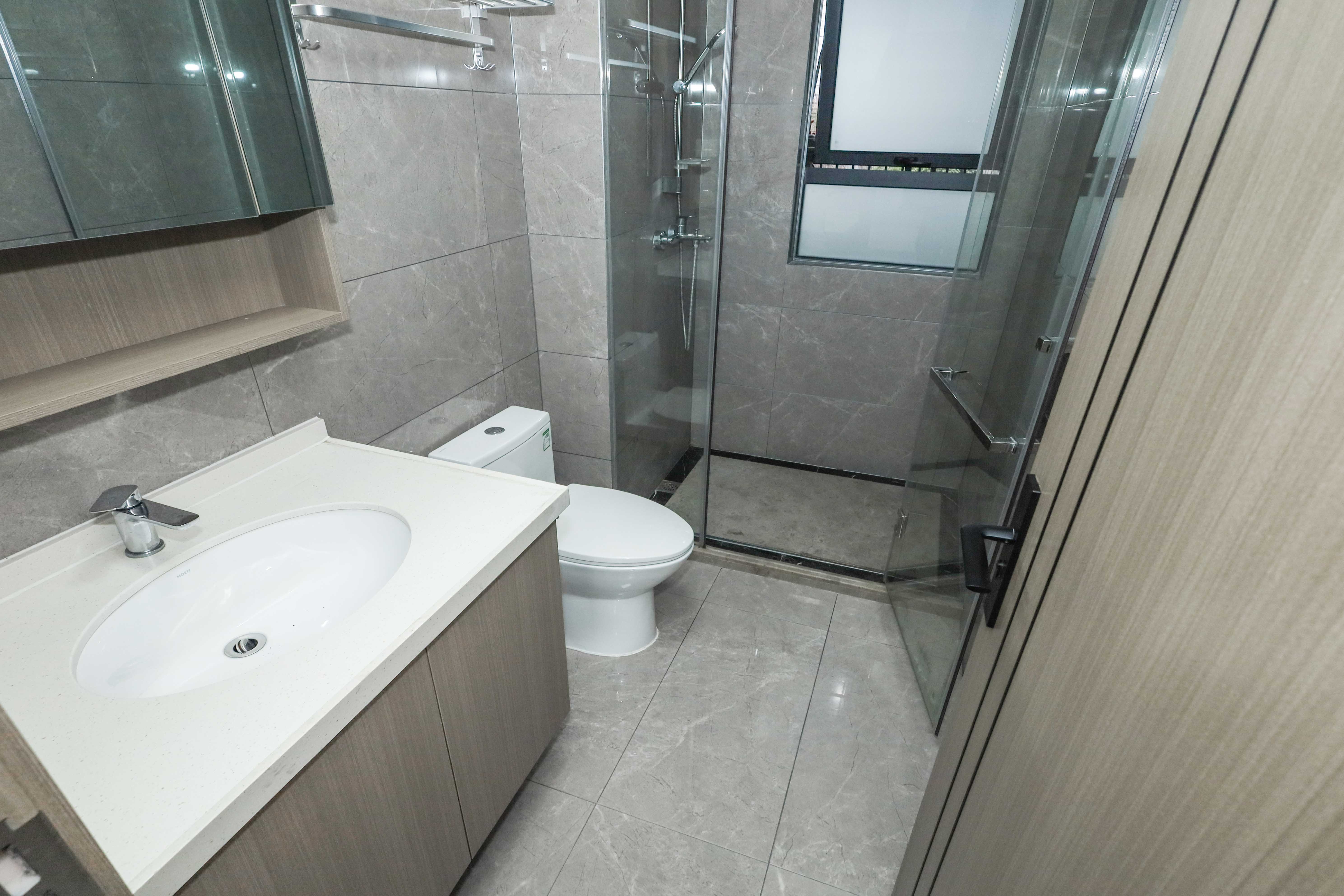 梅溪枫林 3室2厅2卫 109.8万 梅溪枫林 3室2厅2卫 109.8万卫生间