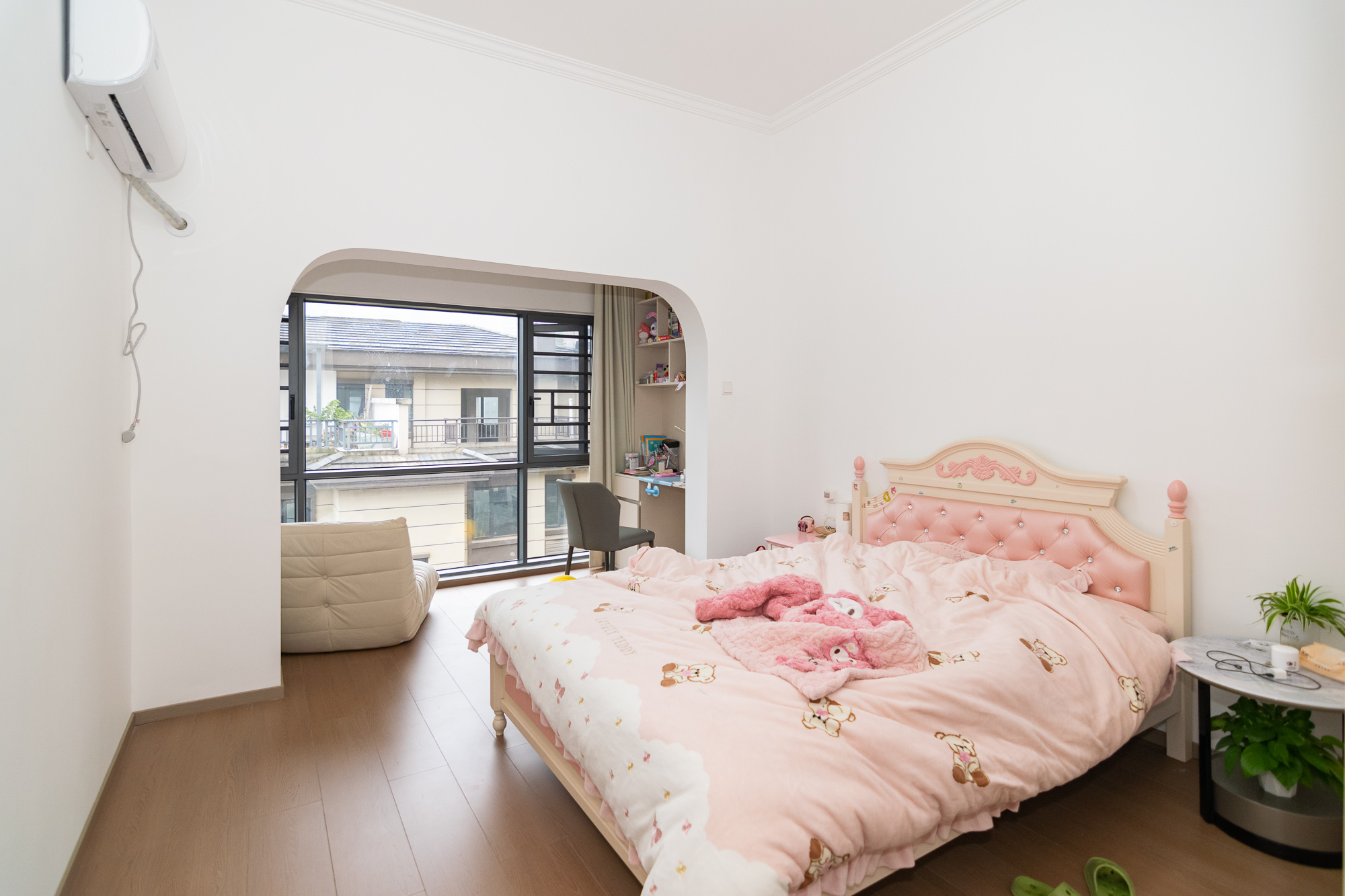 澳海望洲府  4室2厅2卫    98.0万 澳海望洲府  4室2厅2卫    98.0万卧室