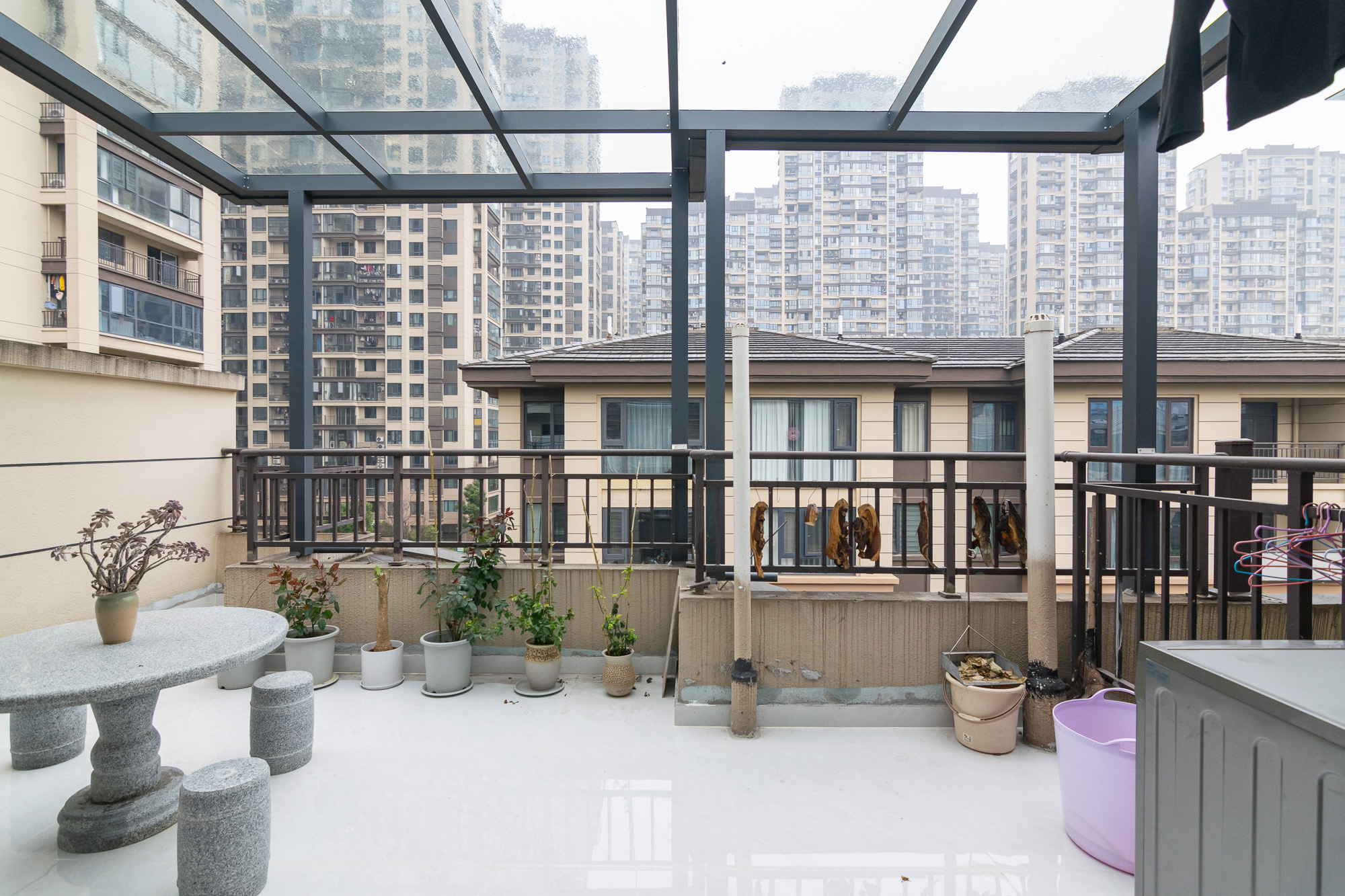 澳海望洲府  4室2厅2卫    98.0万 澳海望洲府  4室2厅2卫    98.0万阳台