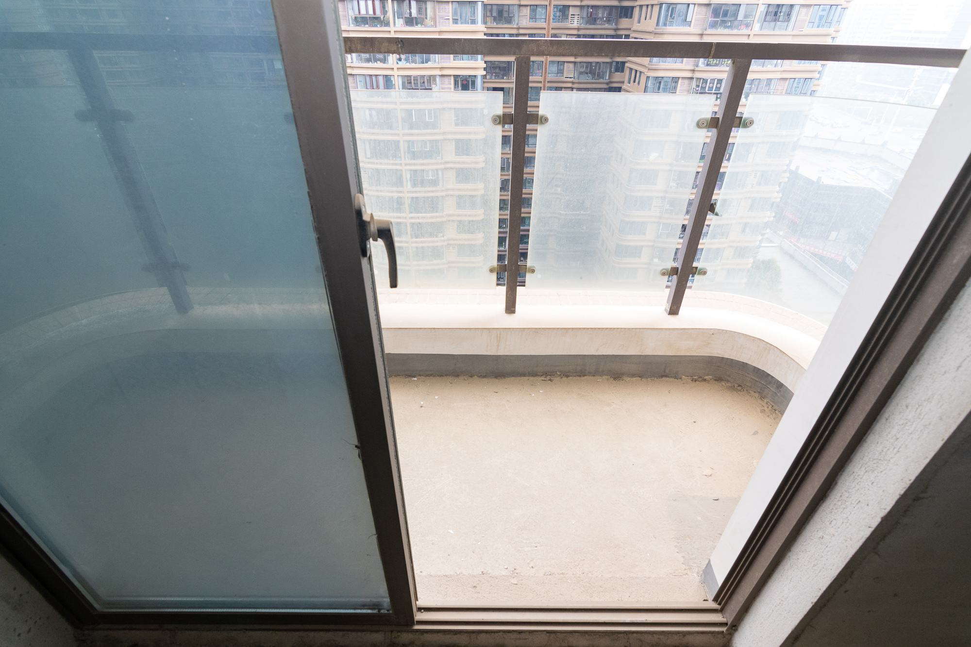 润和长郡(润和紫郡二三期)  3室2厅2卫    86.0万 润和长郡(润和紫郡二三期)  3室2厅2卫    86.0万阳台