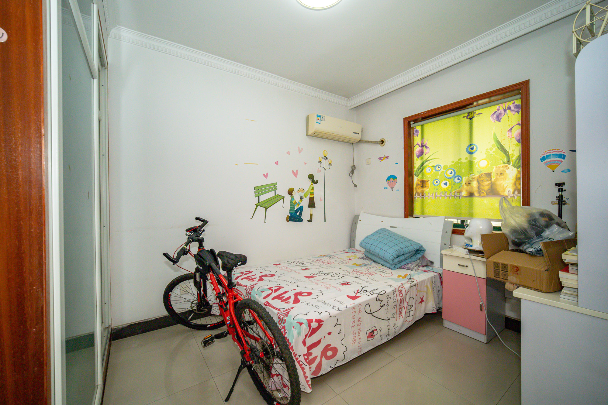 天和华城 3室2厅2卫 59.8万 天和华城 3室2厅2卫 59.8万卧室