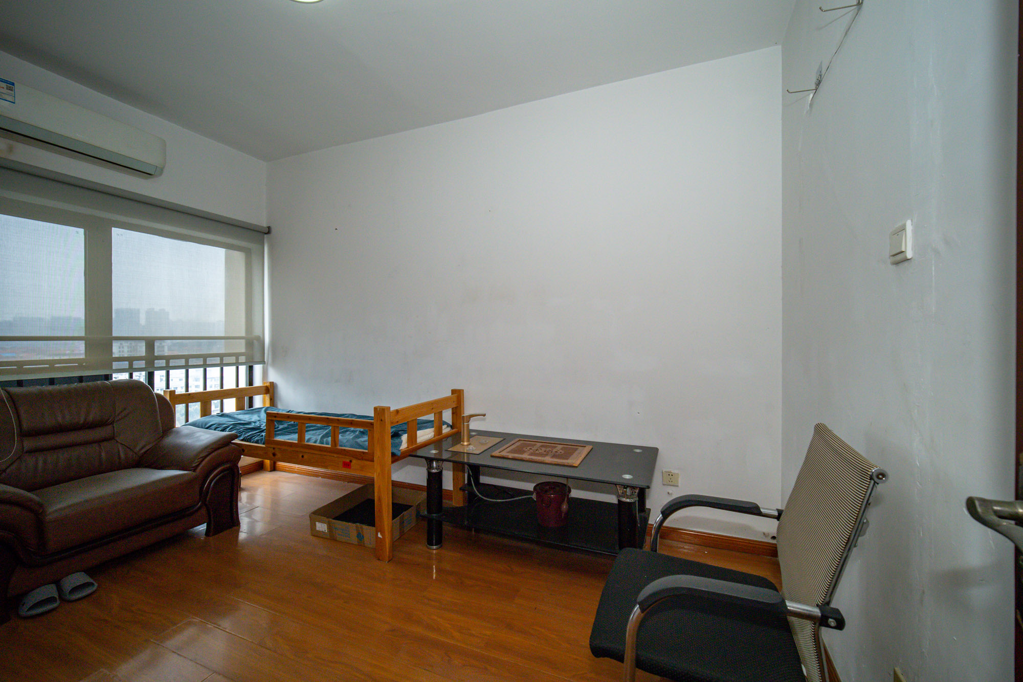 星大峰汇商务楼  1室1厅1卫    100.0万 星大峰汇商务楼  1室1厅1卫    100.0万卧室