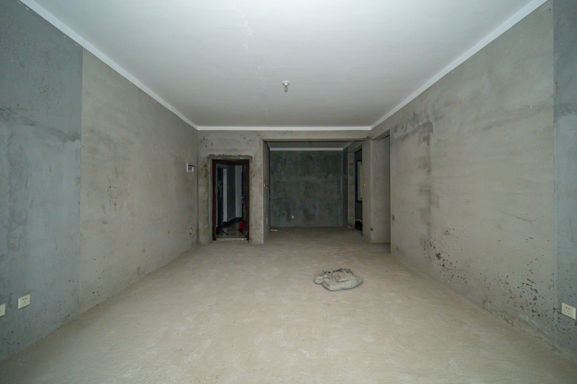 楚天世纪城东苑 4室2厅2卫 69.8万 楚天世纪城东苑 4室2厅2卫 69.8万客厅