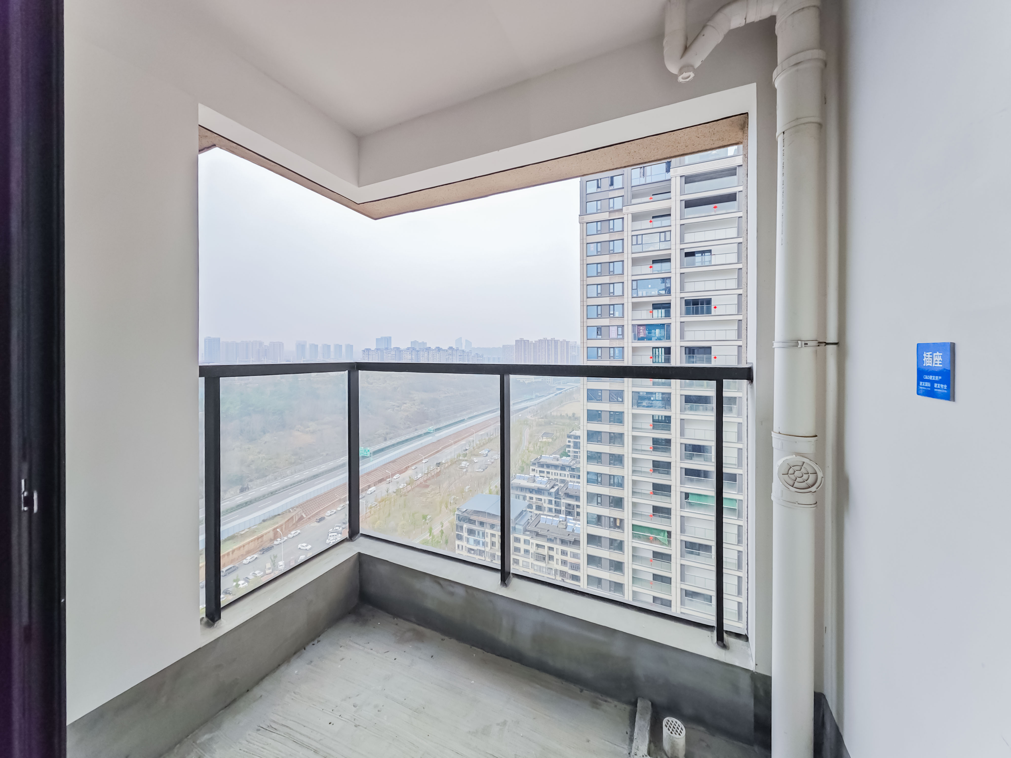 建发玖洲观澜  3室2厅2卫   175.00万其他