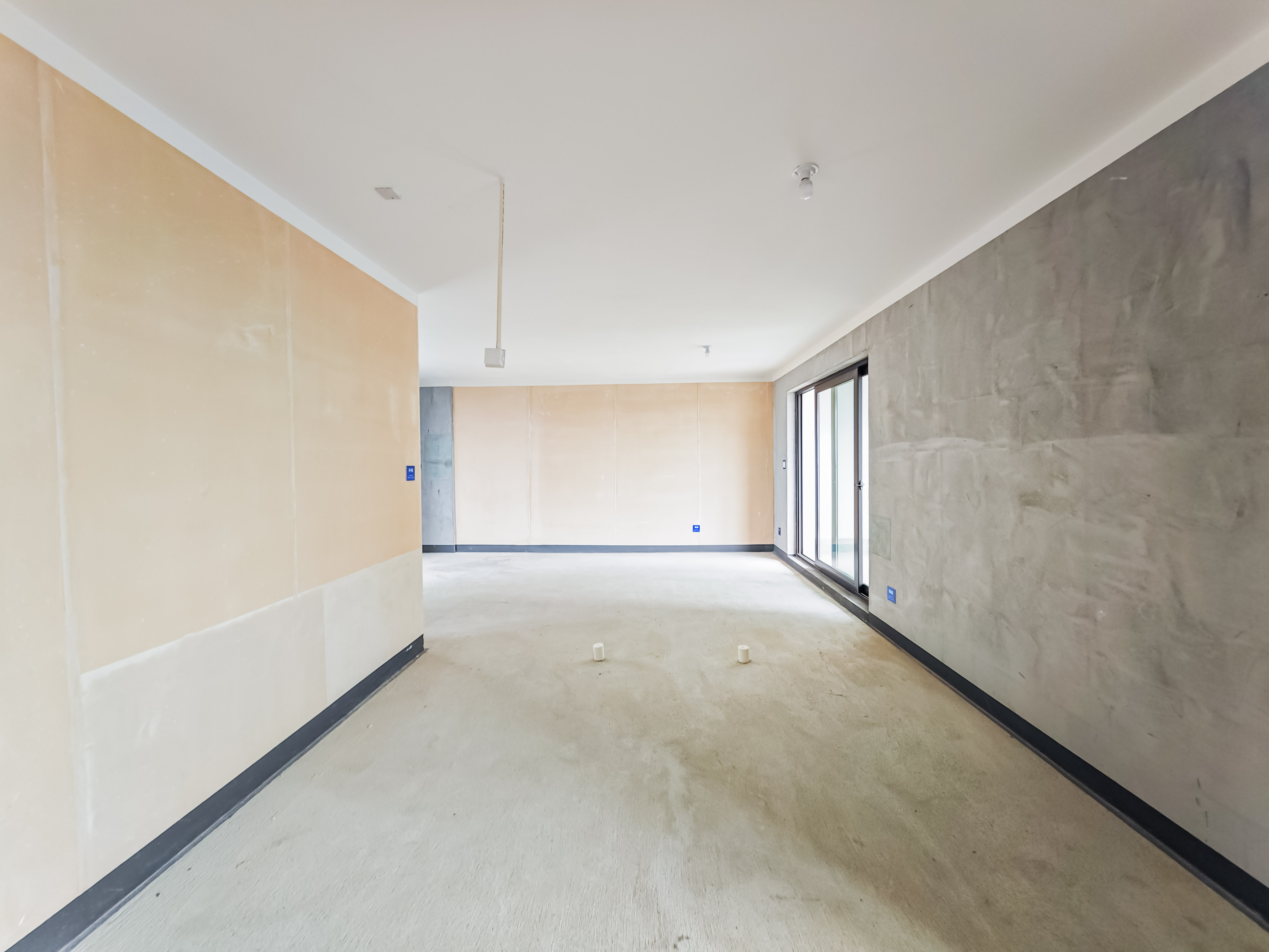 建发玖洲观澜  3室2厅2卫   175.00万其他
