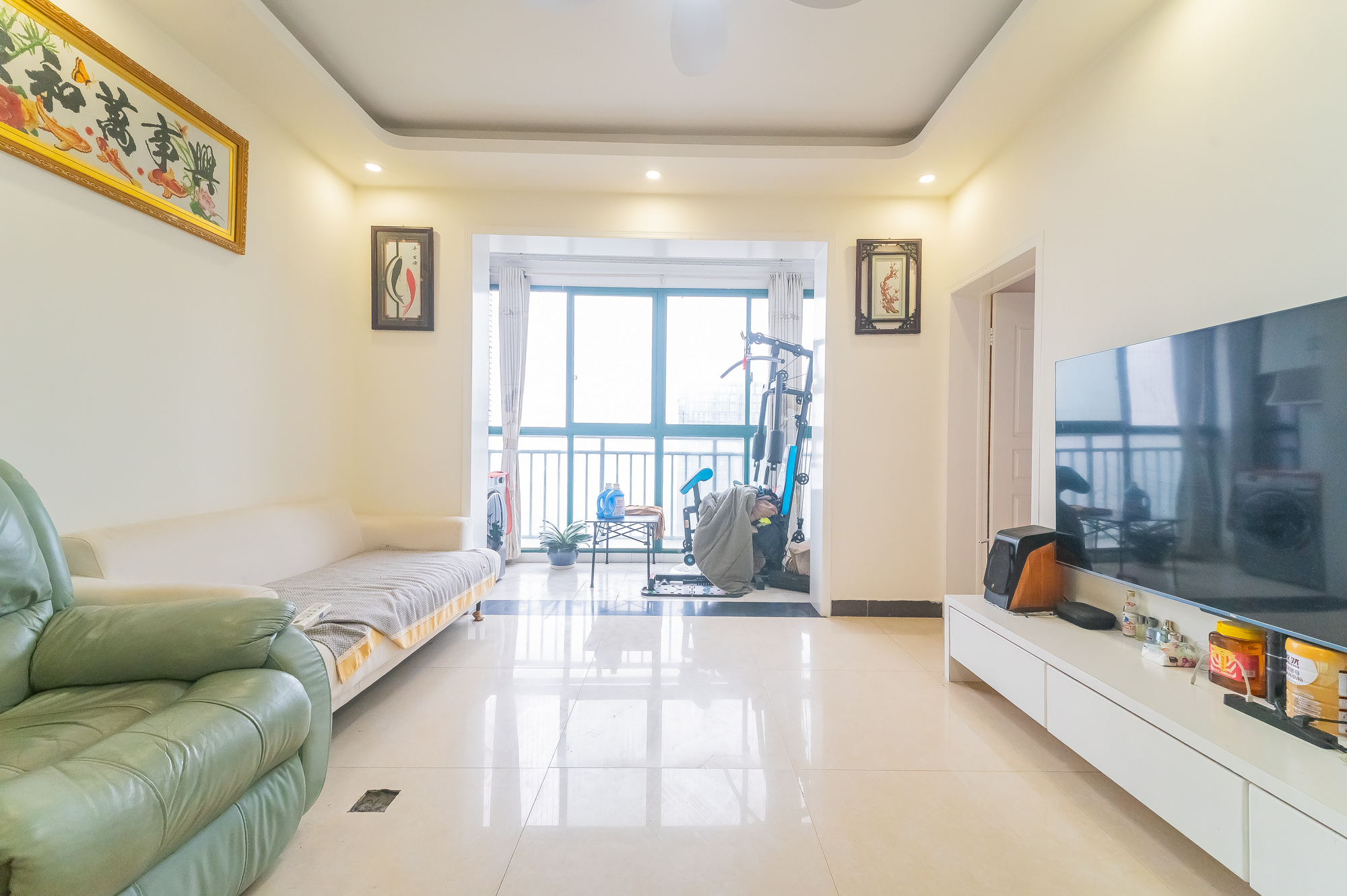 松雅湖畔 3室2厅1卫 58.0万 松雅湖畔 3室2厅1卫 58.0万客厅