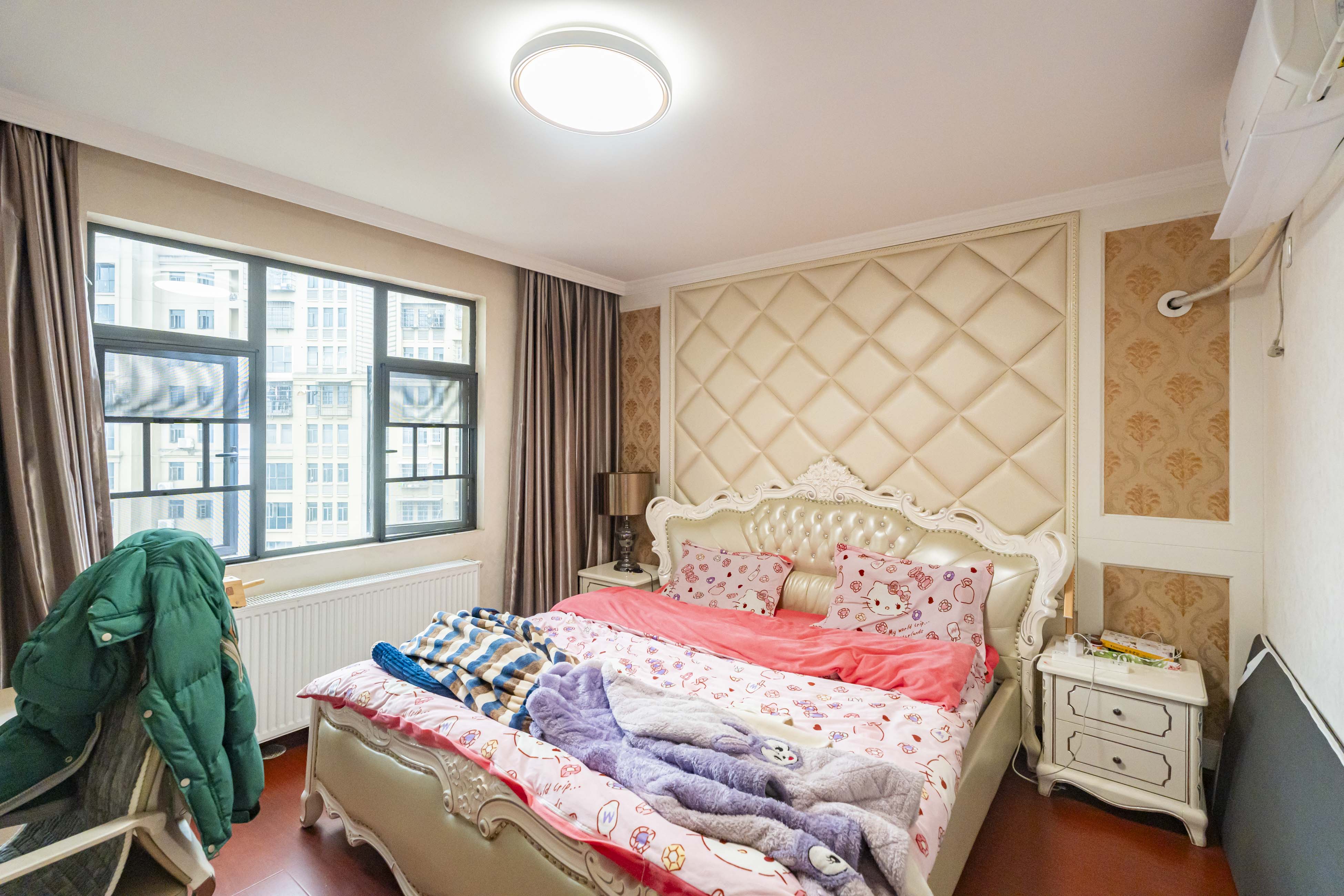 悦湖山 4室2厅2卫 148.0万 悦湖山 4室2厅2卫 148.0万卧室