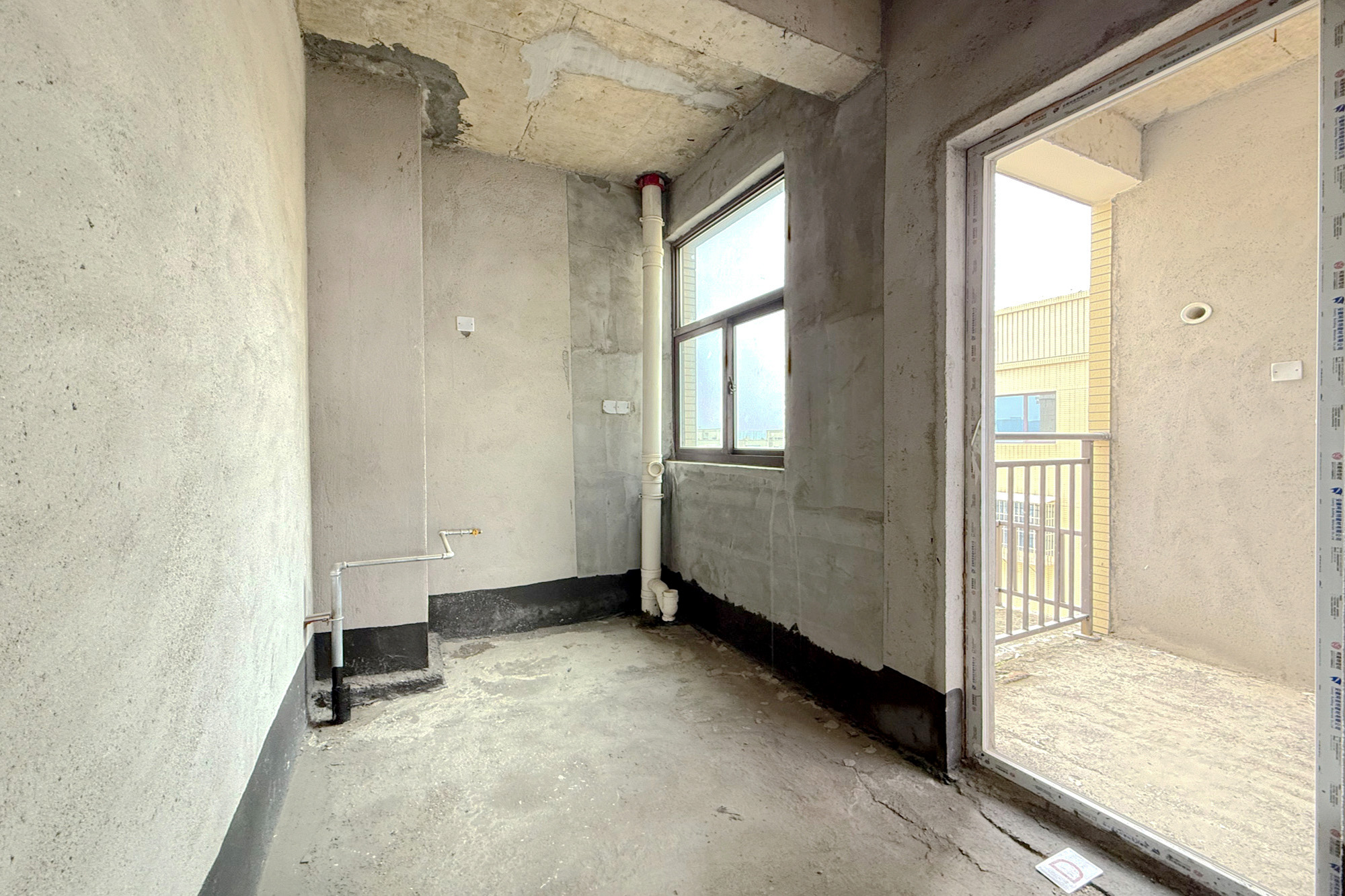 长郡旁牛津街(瑞凯滨江雅苑)  3室2厅2卫    52.0万 长郡旁牛津街(瑞凯滨江雅苑)  3室2厅2卫    52.0万其他