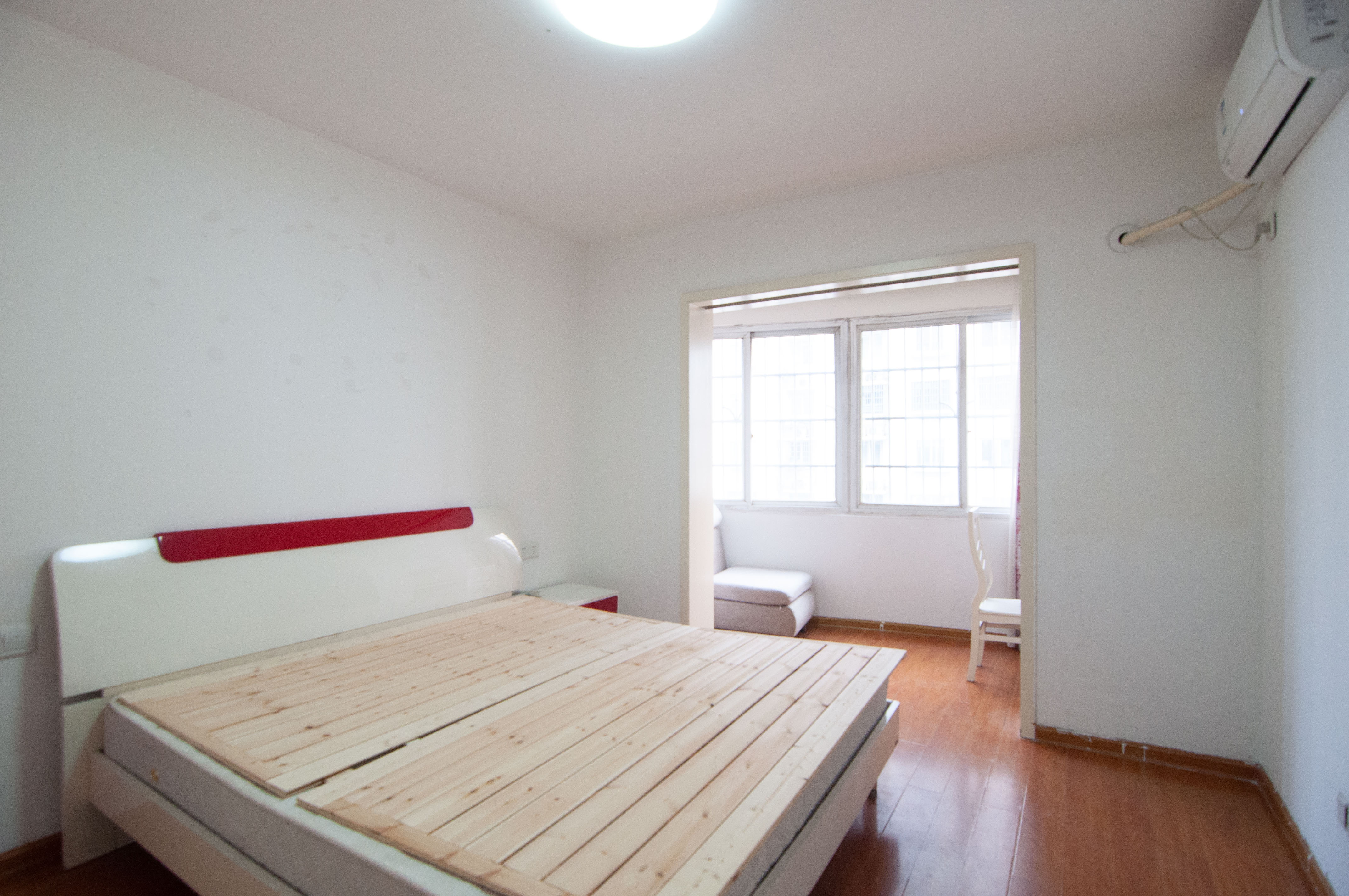 玛依拉山庄 2室2厅1卫 69.8万 玛依拉山庄 2室2厅1卫 69.8万其他