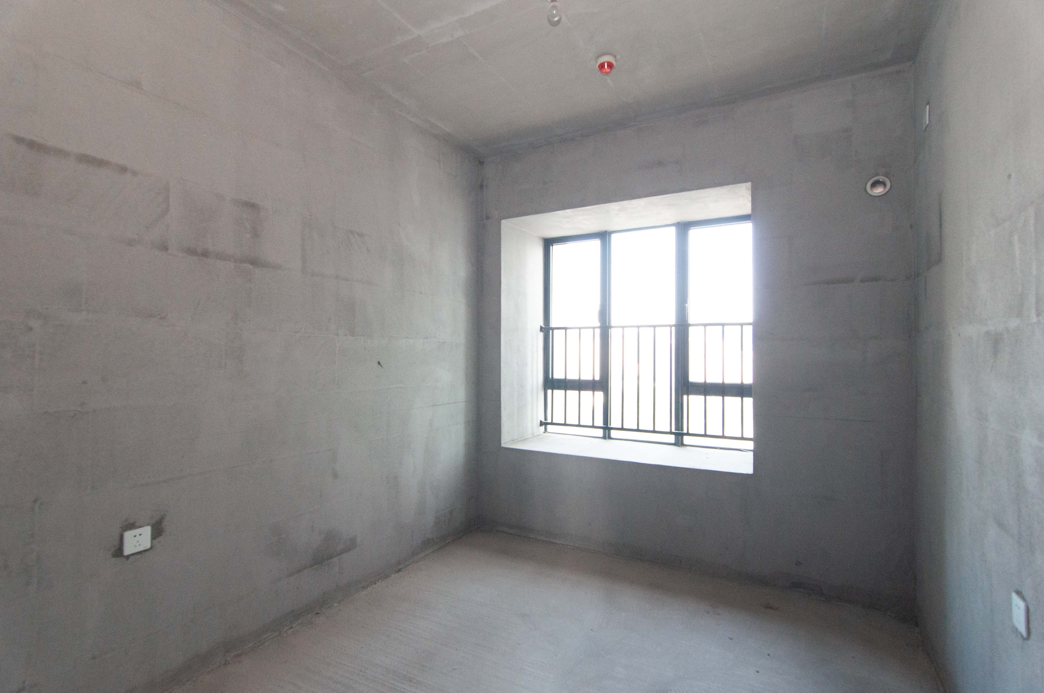 中建梅溪湖中心  4室2厅3卫   228.00万其他