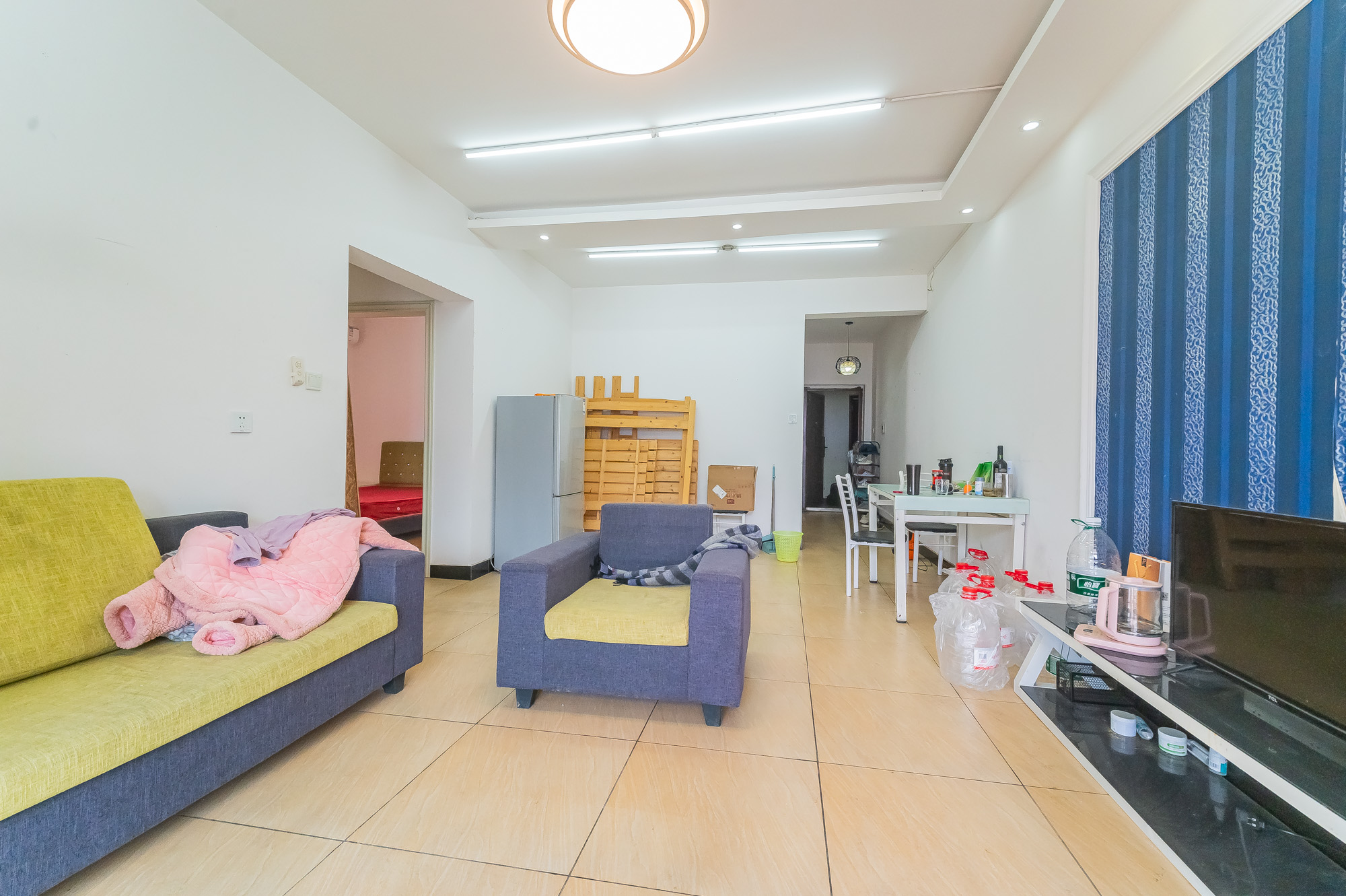 国泰九龙湾  3室2厅1卫    75.8万 国泰九龙湾  3室2厅1卫    75.8万客厅