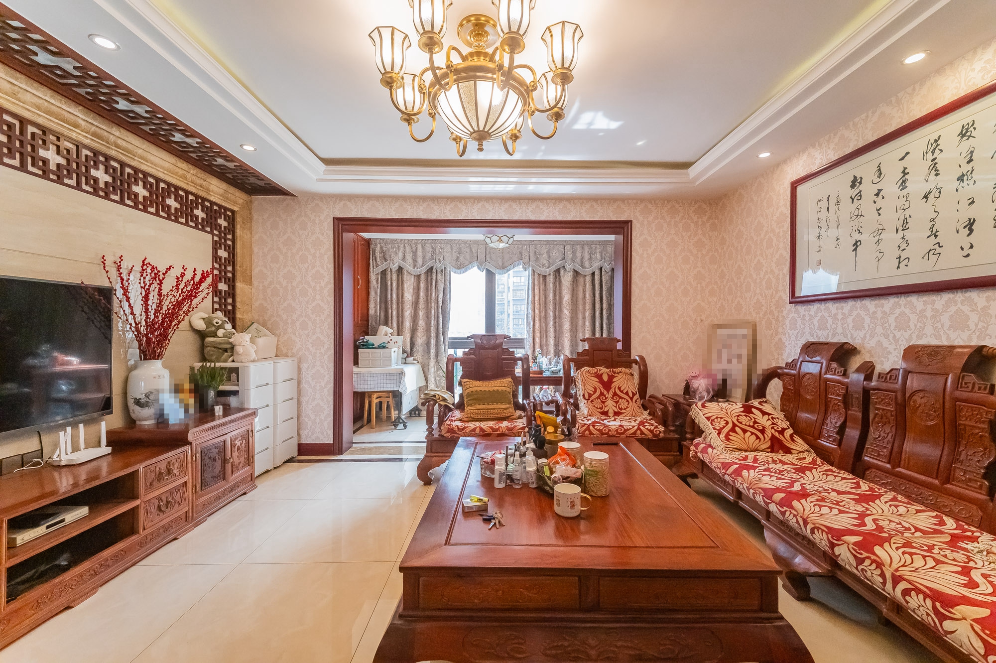 华润凤凰城三期  4室2厅3卫    148.0万 华润凤凰城三期  4室2厅3卫    148.0万客厅