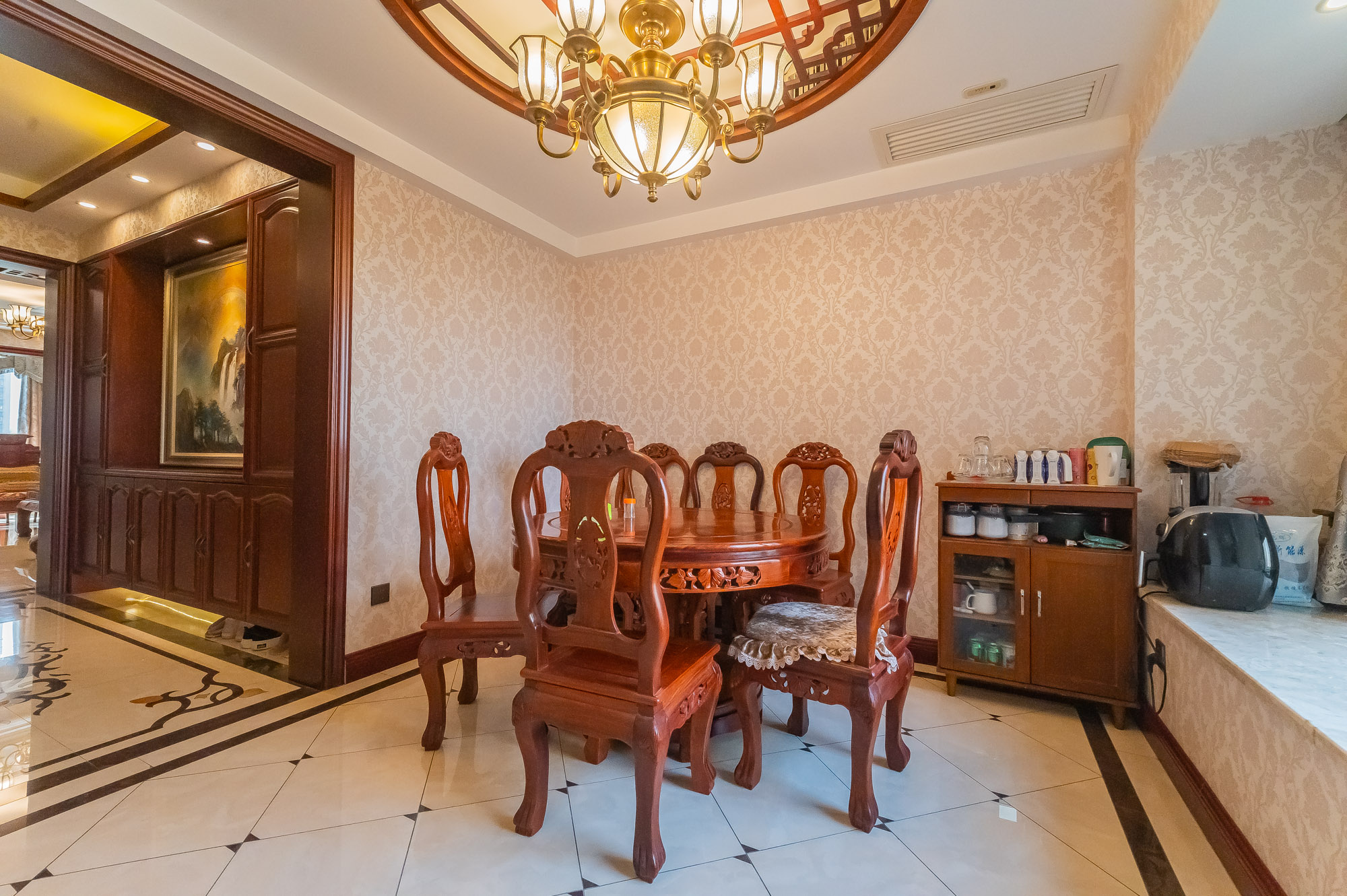 华润凤凰城三期  4室2厅3卫    148.0万 华润凤凰城三期  4室2厅3卫    148.0万其他