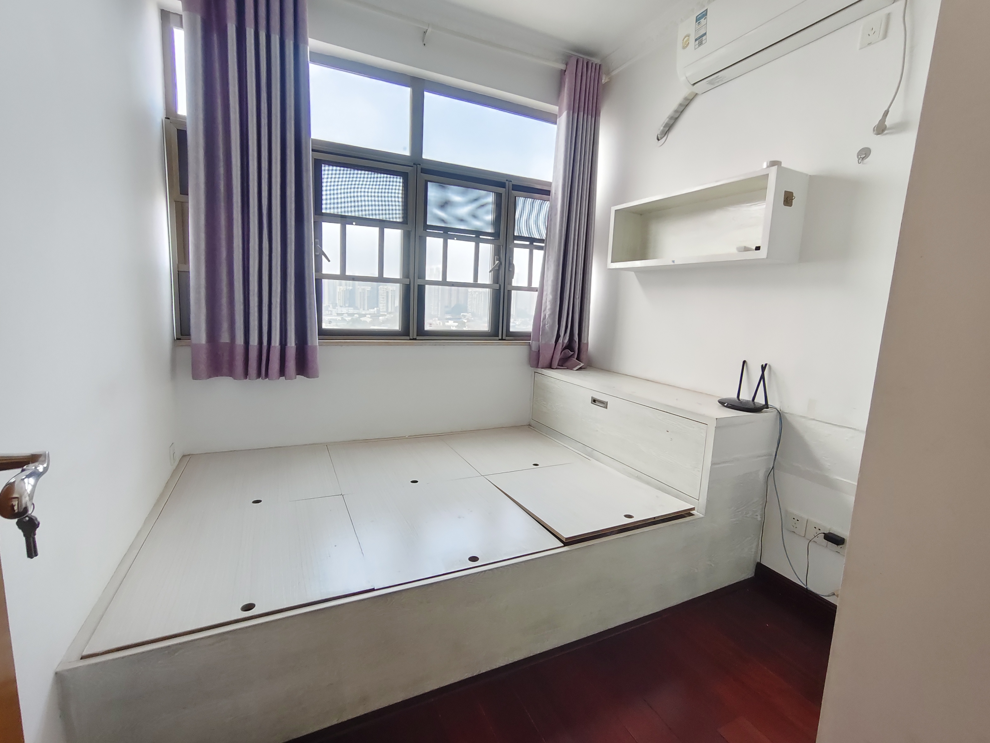 湖湘文化城(锦绣香江)  3室2厅2卫    42.8万 湖湘文化城(锦绣香江)  3室2厅2卫    42.8万室内图