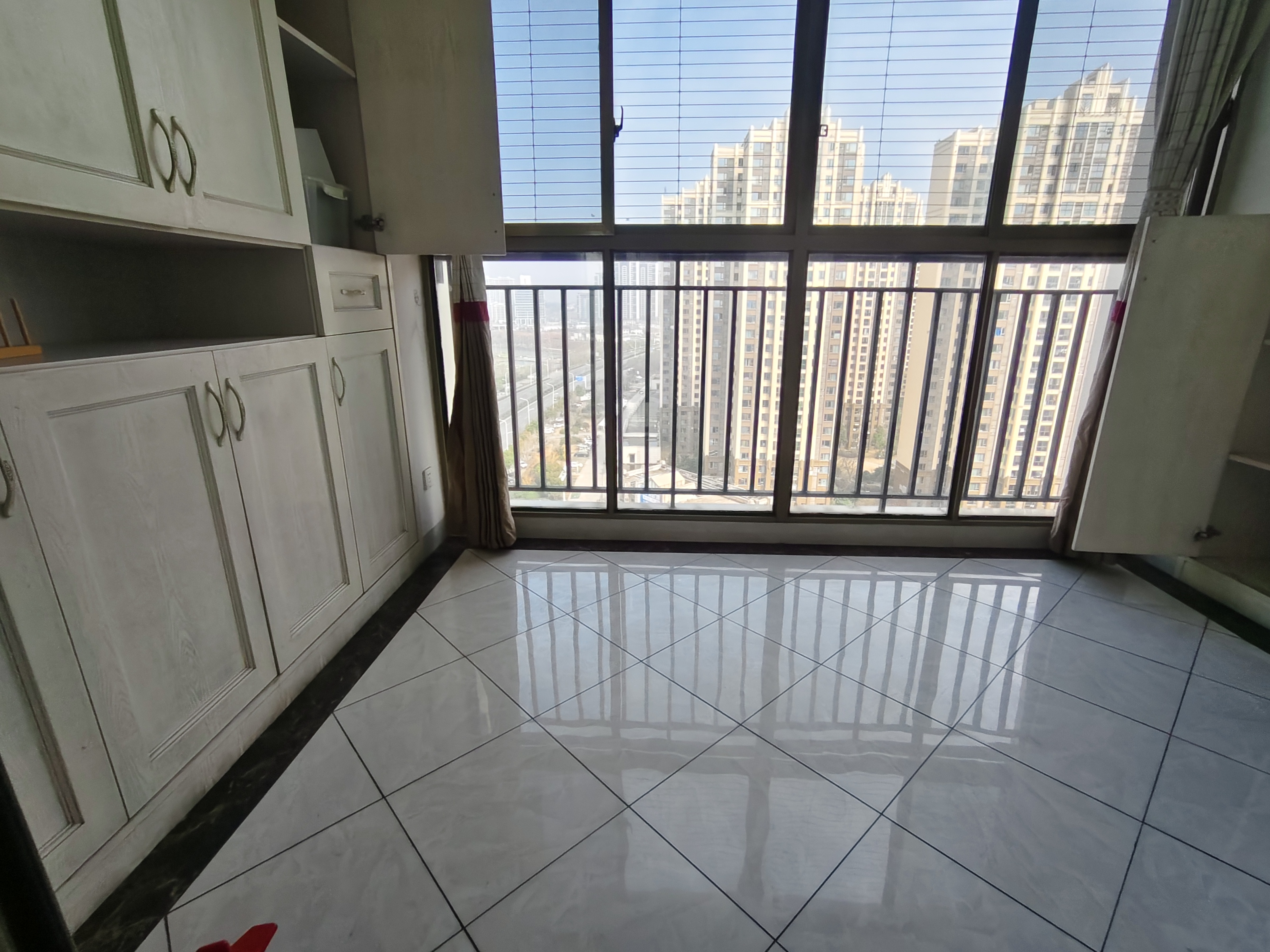 湖湘文化城(锦绣香江)  3室2厅2卫    42.8万 湖湘文化城(锦绣香江)  3室2厅2卫    42.8万室内图