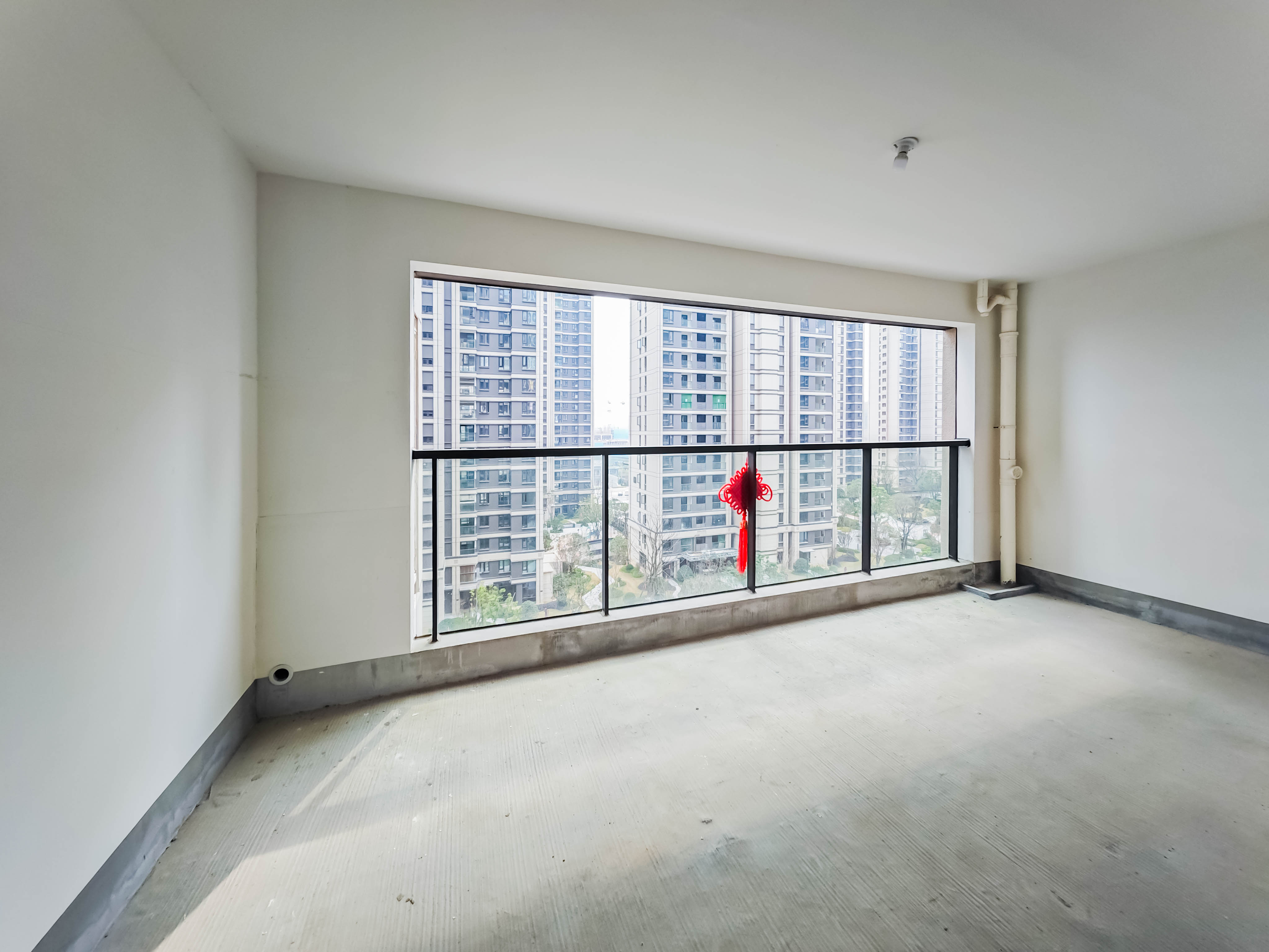 建发玖洲观澜  4室2厅2卫   225.00万其他