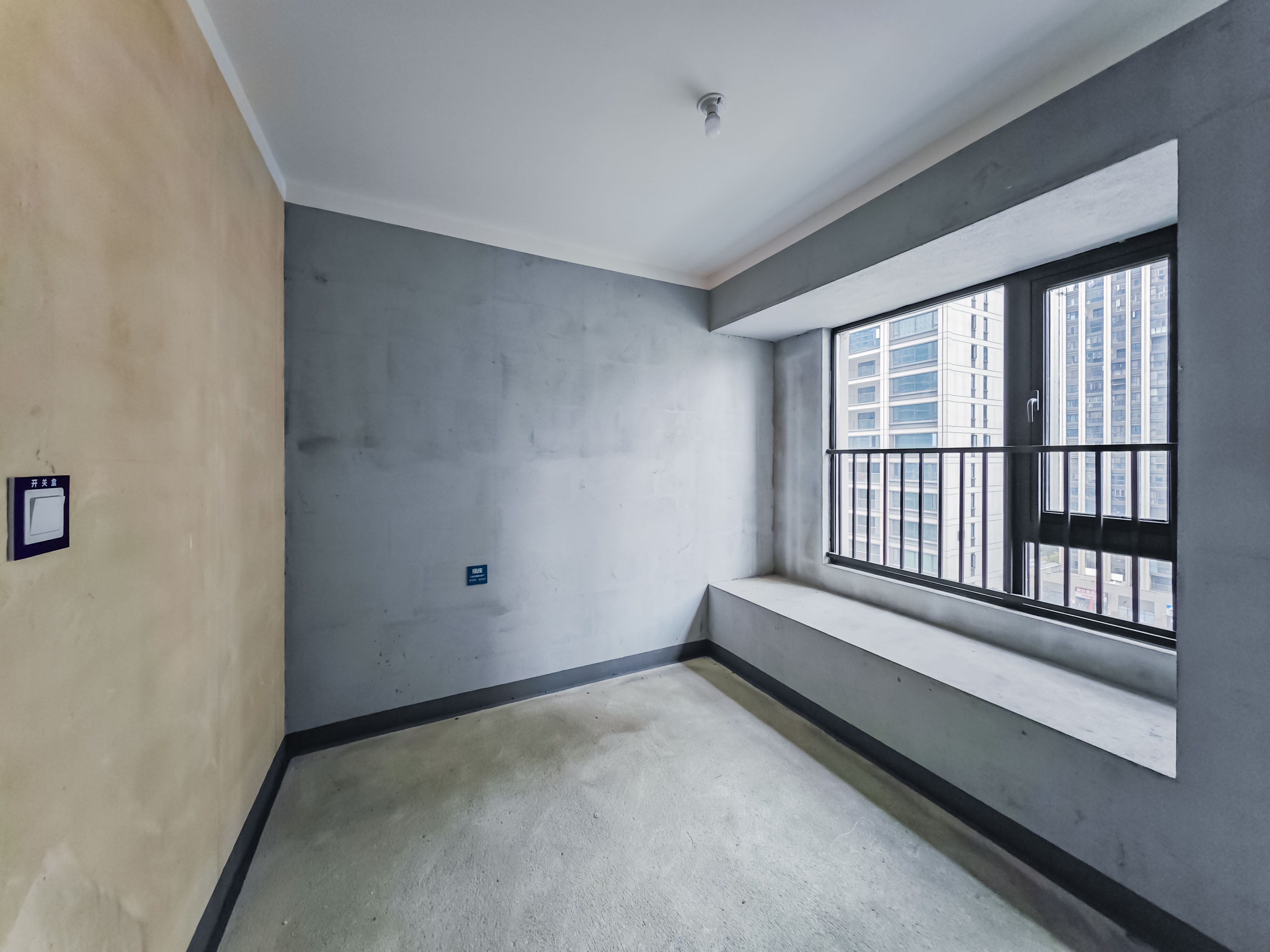 建发玖洲观澜  4室2厅2卫   225.00万其他
