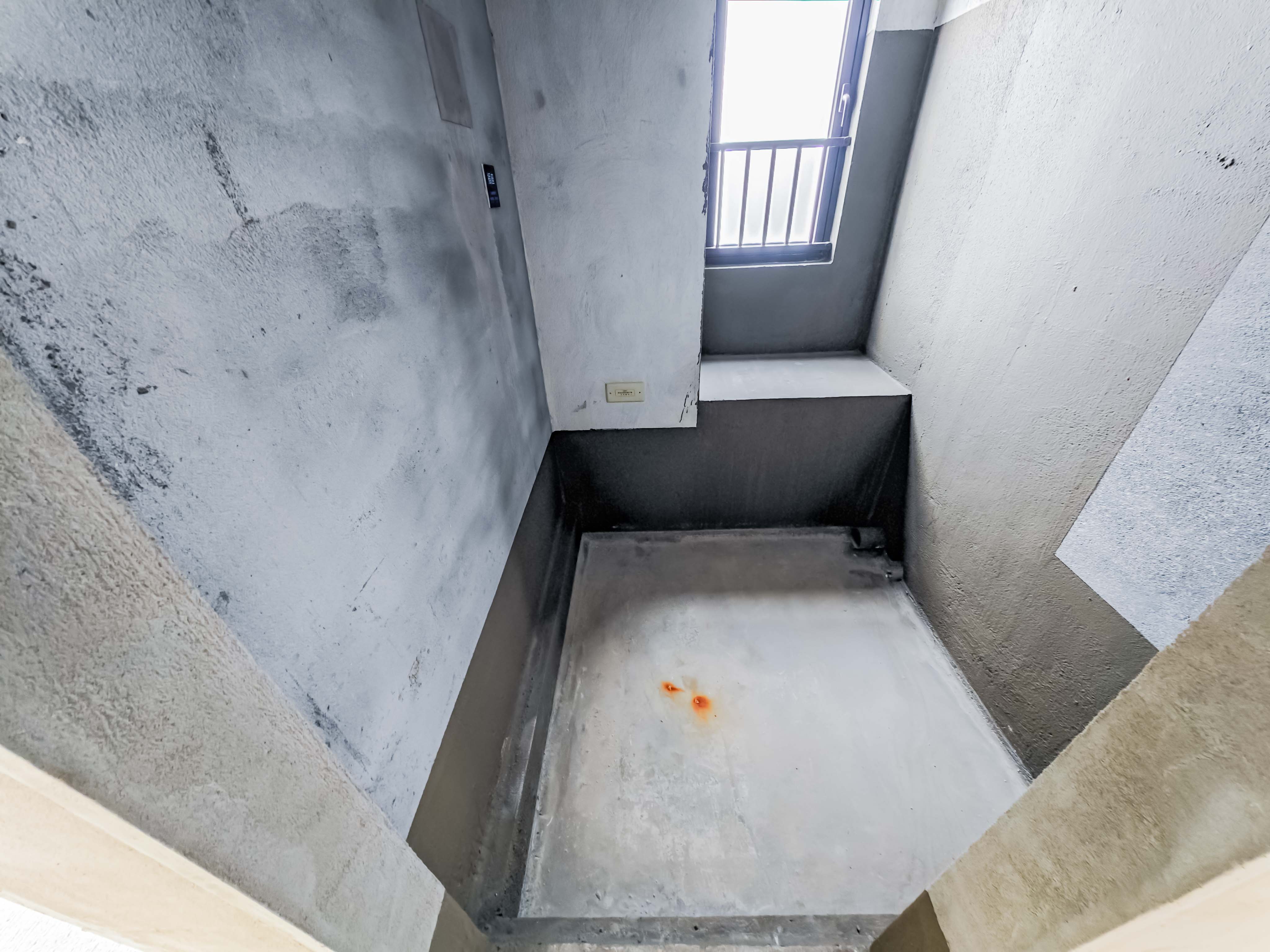 建发玖洲观澜  4室2厅2卫   215.00万其他
