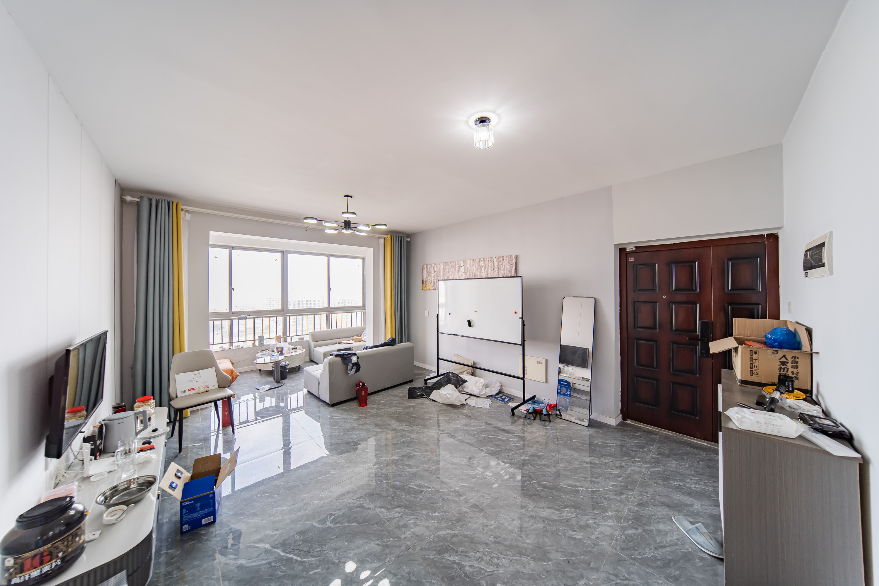 荣升家园(湘江熙岸) 3室2厅2卫 105.0万 荣升家园(湘江熙岸) 3室2厅2卫 105.0万客厅