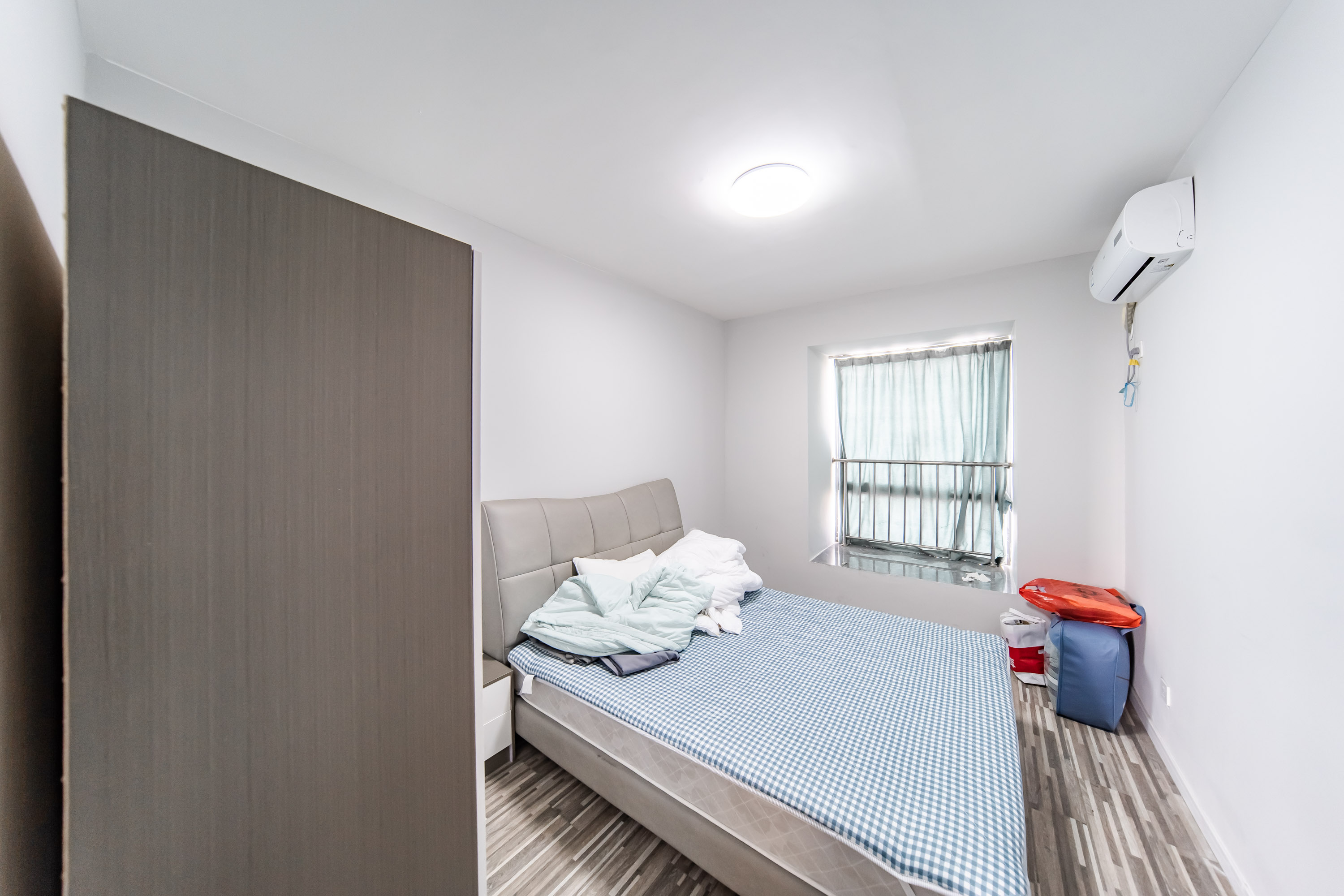 荣升家园(湘江熙岸) 3室2厅2卫 105.0万 荣升家园(湘江熙岸) 3室2厅2卫 105.0万卧室