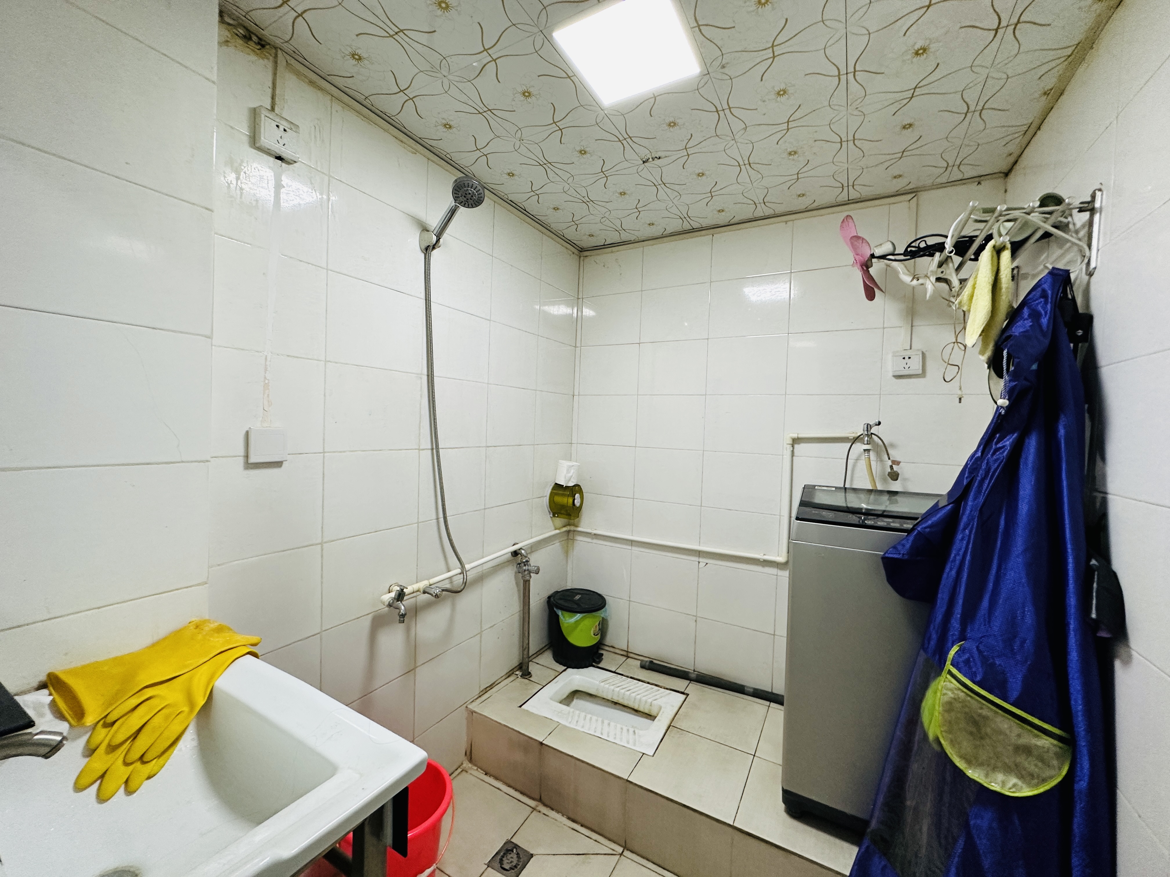 千鸿茂绿园小区 3室2厅1卫 118.0万 千鸿茂绿园小区 3室2厅1卫 118.0万卫生间