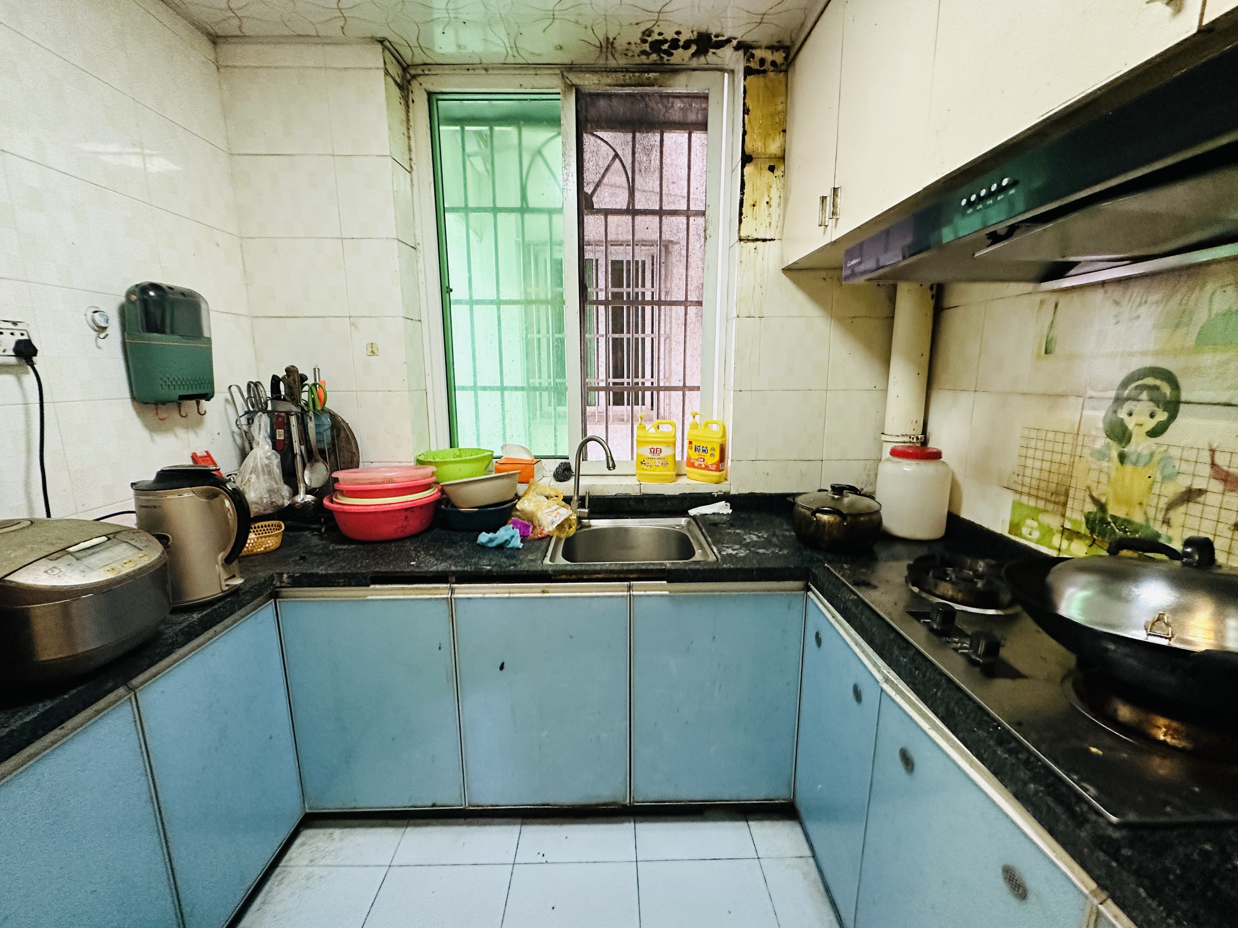 千鸿茂绿园小区 3室2厅1卫 118.0万 千鸿茂绿园小区 3室2厅1卫 118.0万厨房