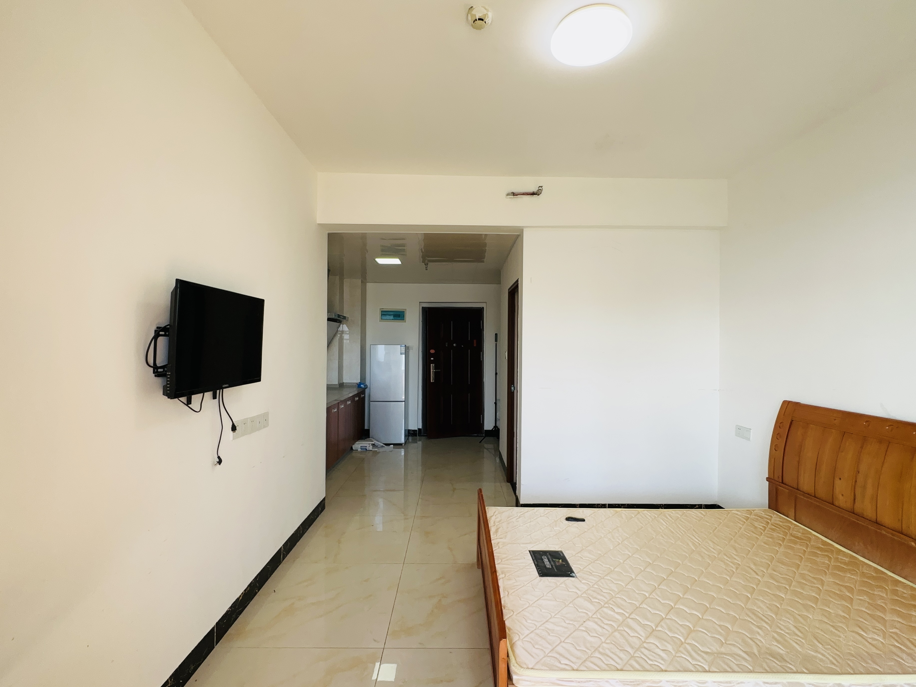 新城吾悦广场 1室0厅1卫 42.0万 新城吾悦广场 1室0厅1卫 42.0万客厅