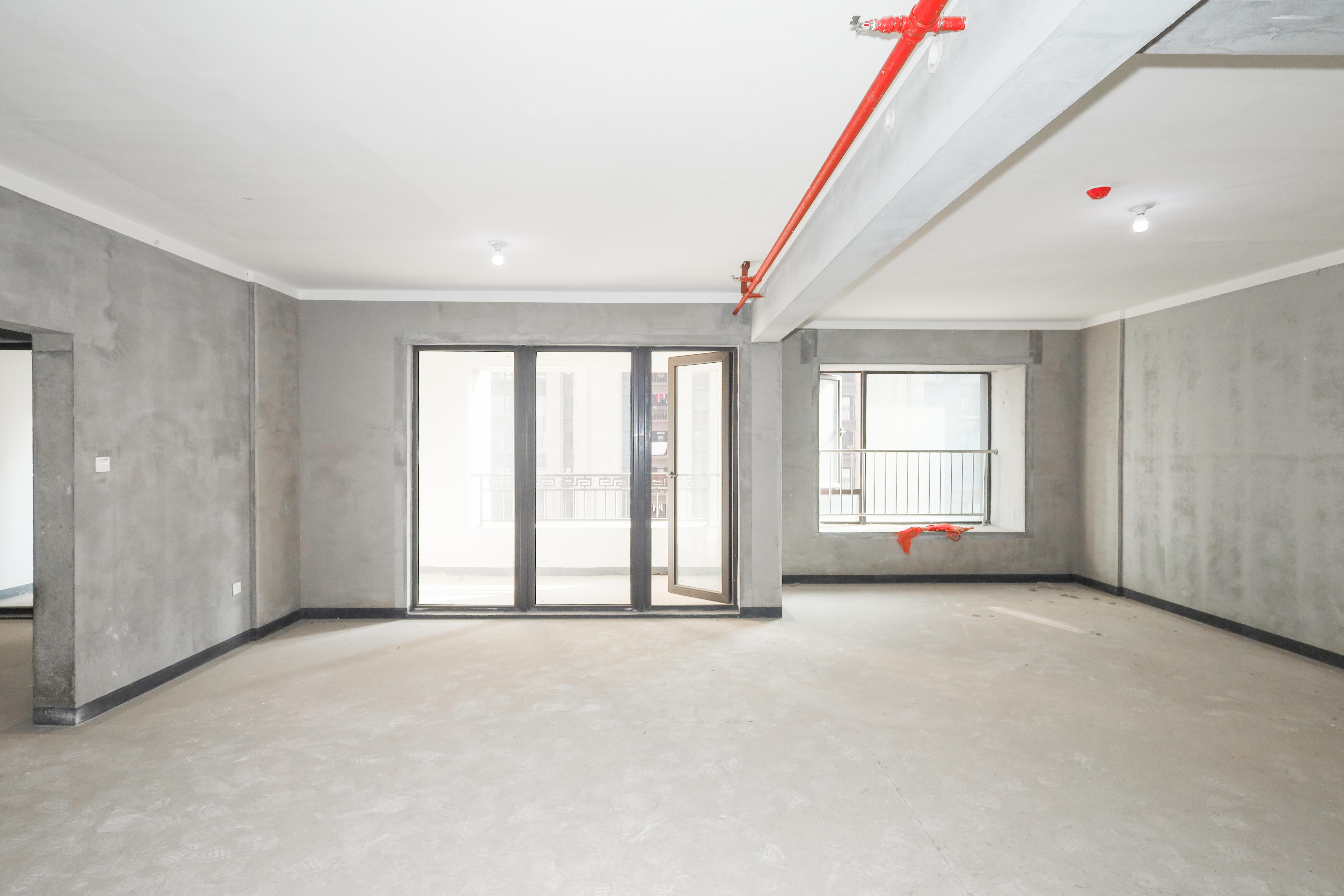 建发央著  4室2厅2卫   188.00万