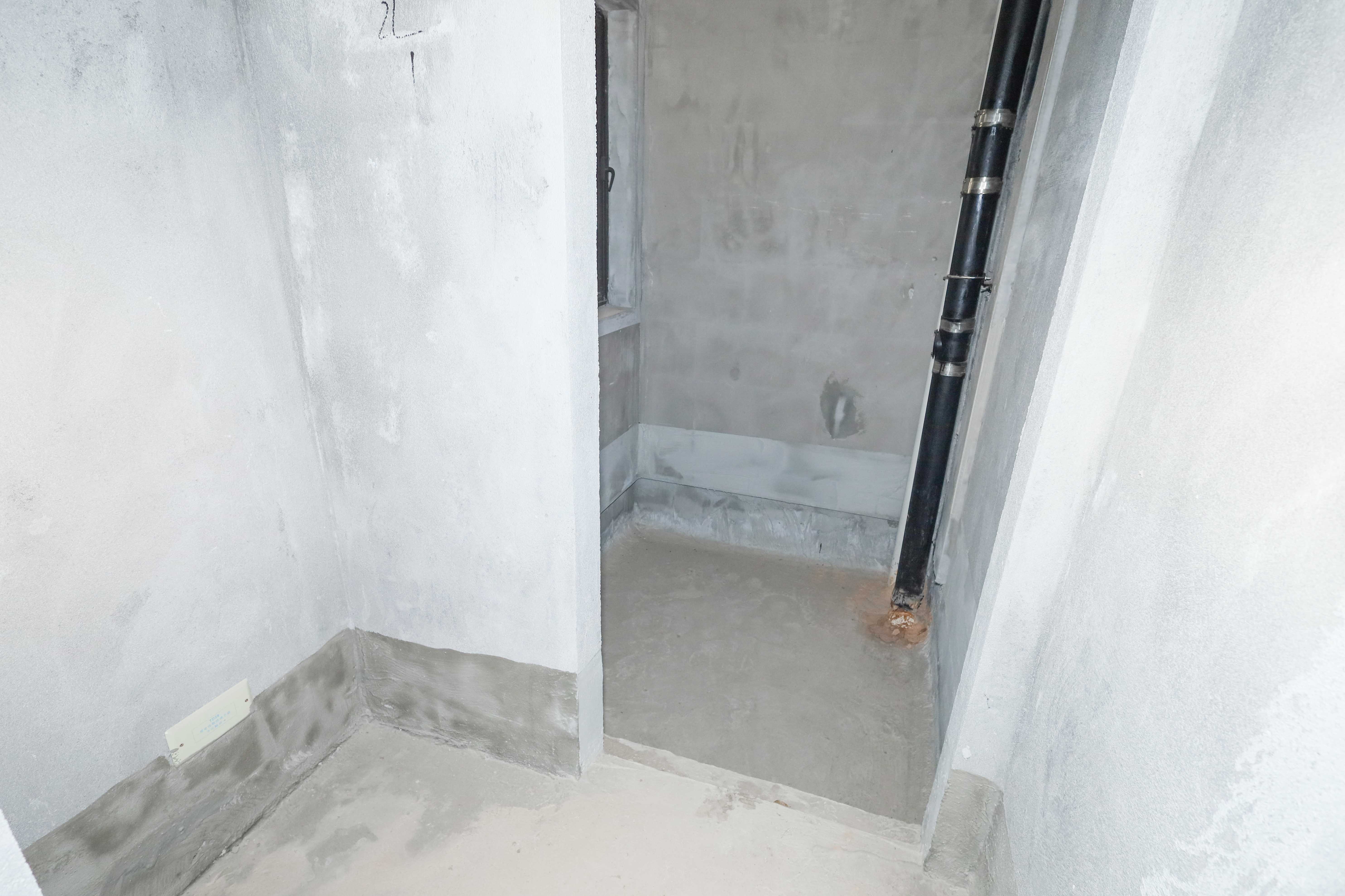 建发央著  4室2厅2卫   188.00万卫生间