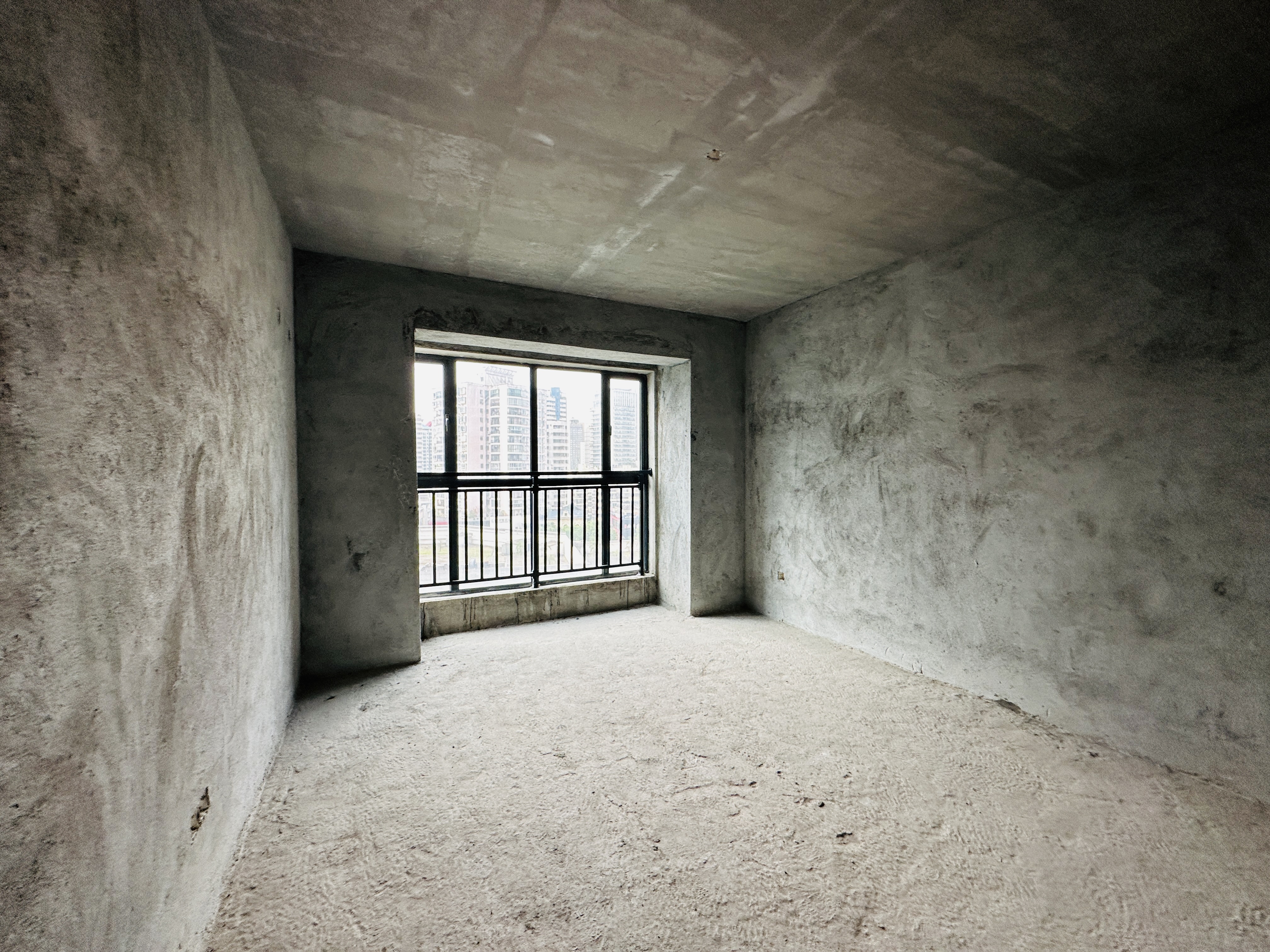 金龙城市广场一期 3室2厅2卫 220.0万 金龙城市广场一期 3室2厅2卫 220.0万卧室