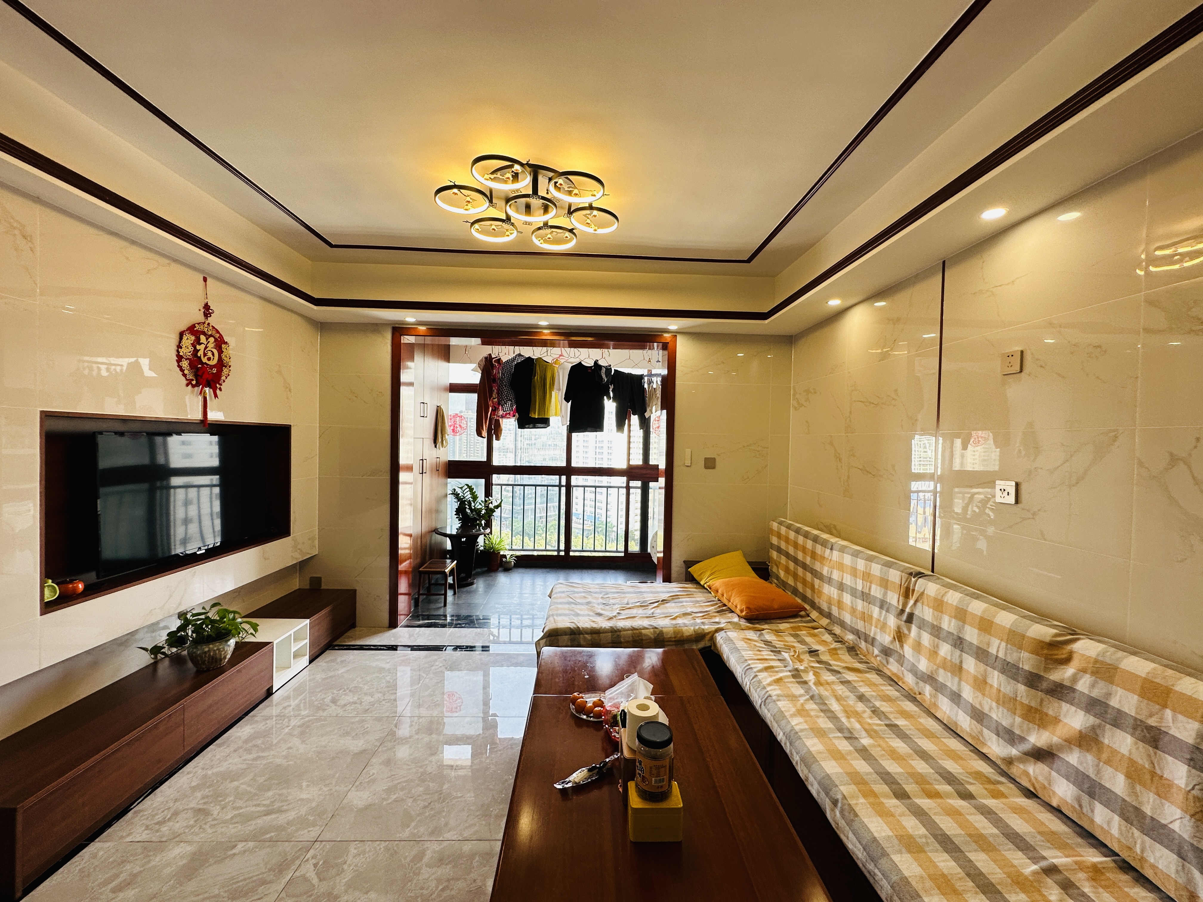 鑫龙大厦 2室2厅1卫 180.0万 鑫龙大厦 2室2厅1卫 180.0万客厅