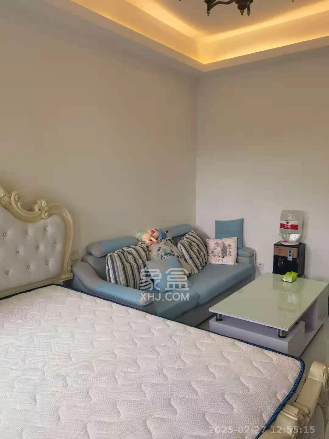 蓝光雍锦阁  1室1厅1卫    1600.0元/月室内图