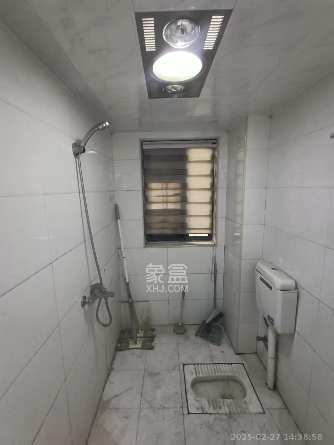 荣盛花语书苑  3室2厅1卫    2600.0元/月室内图