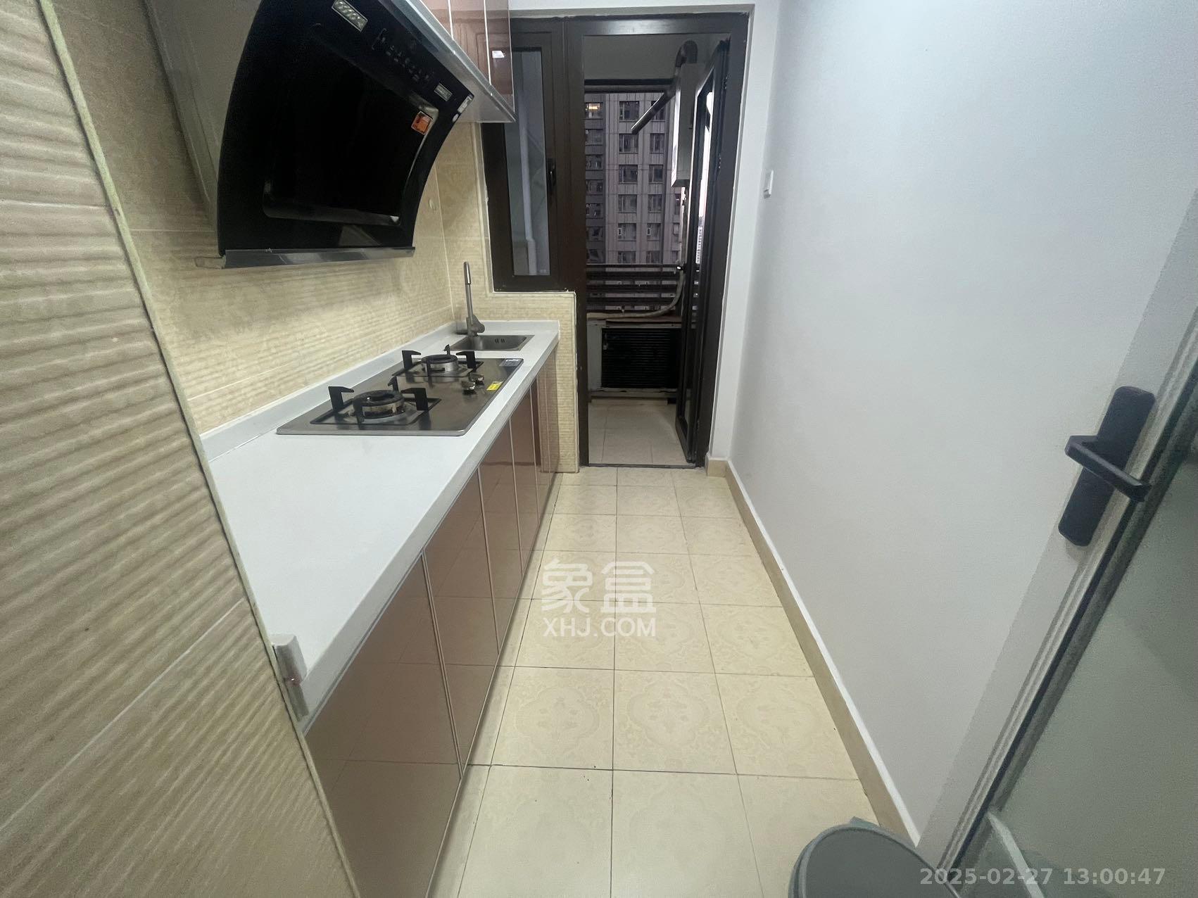 地质家园一、二期(地泰人民公馆) 1室1厅1卫 2300.0元/月 地质家园一、二期(地泰人民公馆) 1室1厅1卫 2300.0元/月室内图