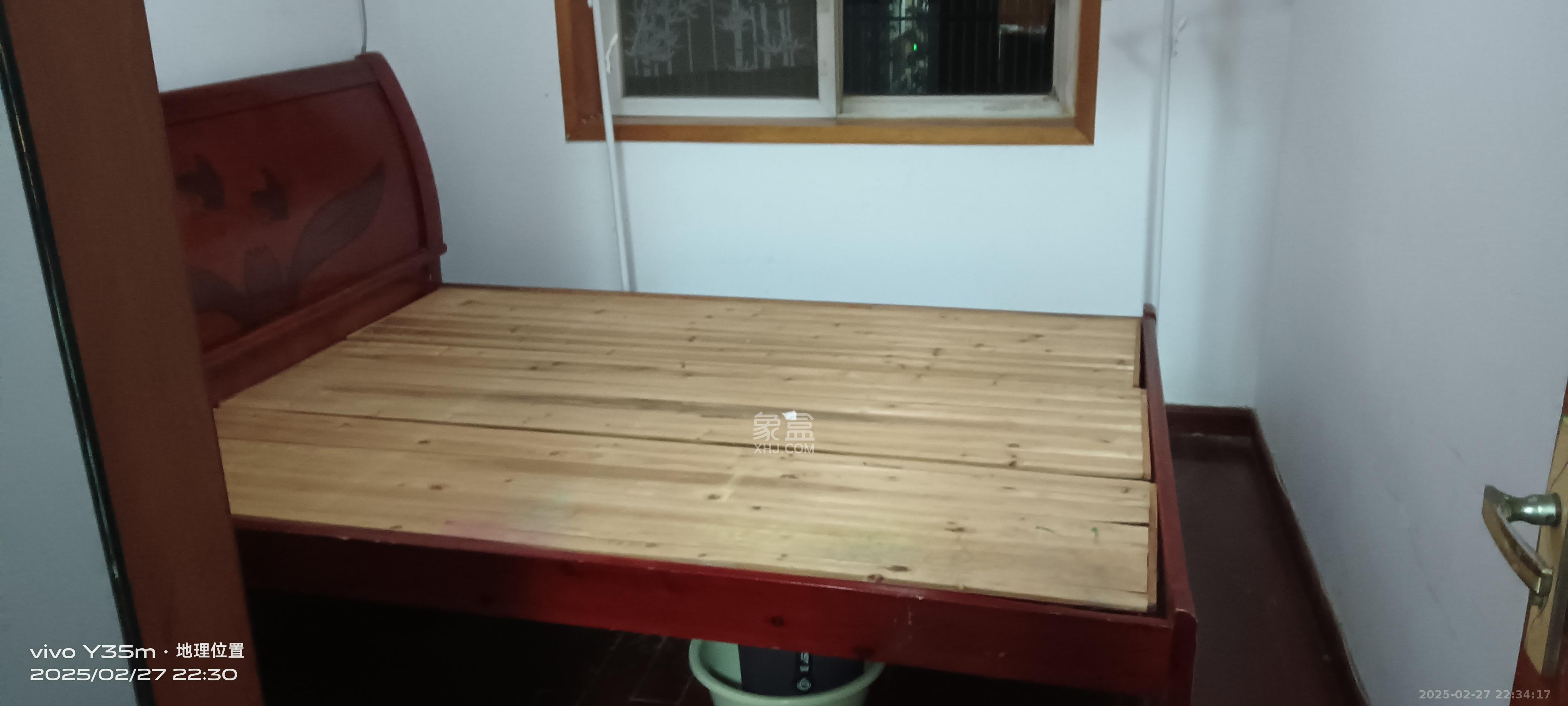 东风路新二村 2室2厅1卫 1800.0元/月 东风路新二村 2室2厅1卫 1800.0元/月室内图