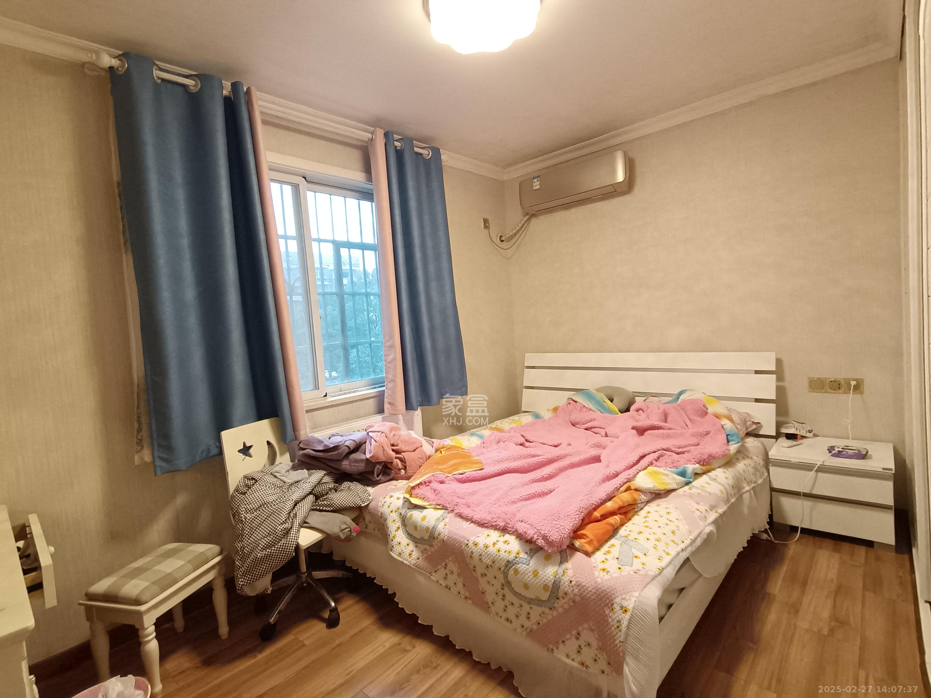 麓谷锦和园  2室2厅1卫   2500.00元/月室内图