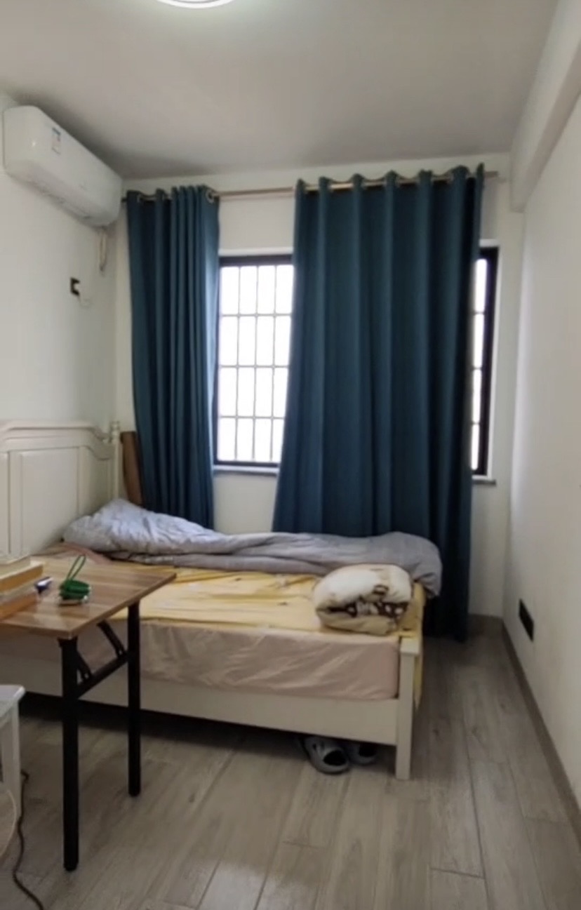 伟业智青春 3室2厅2卫 190.0万 伟业智青春 3室2厅2卫 190.0万客厅