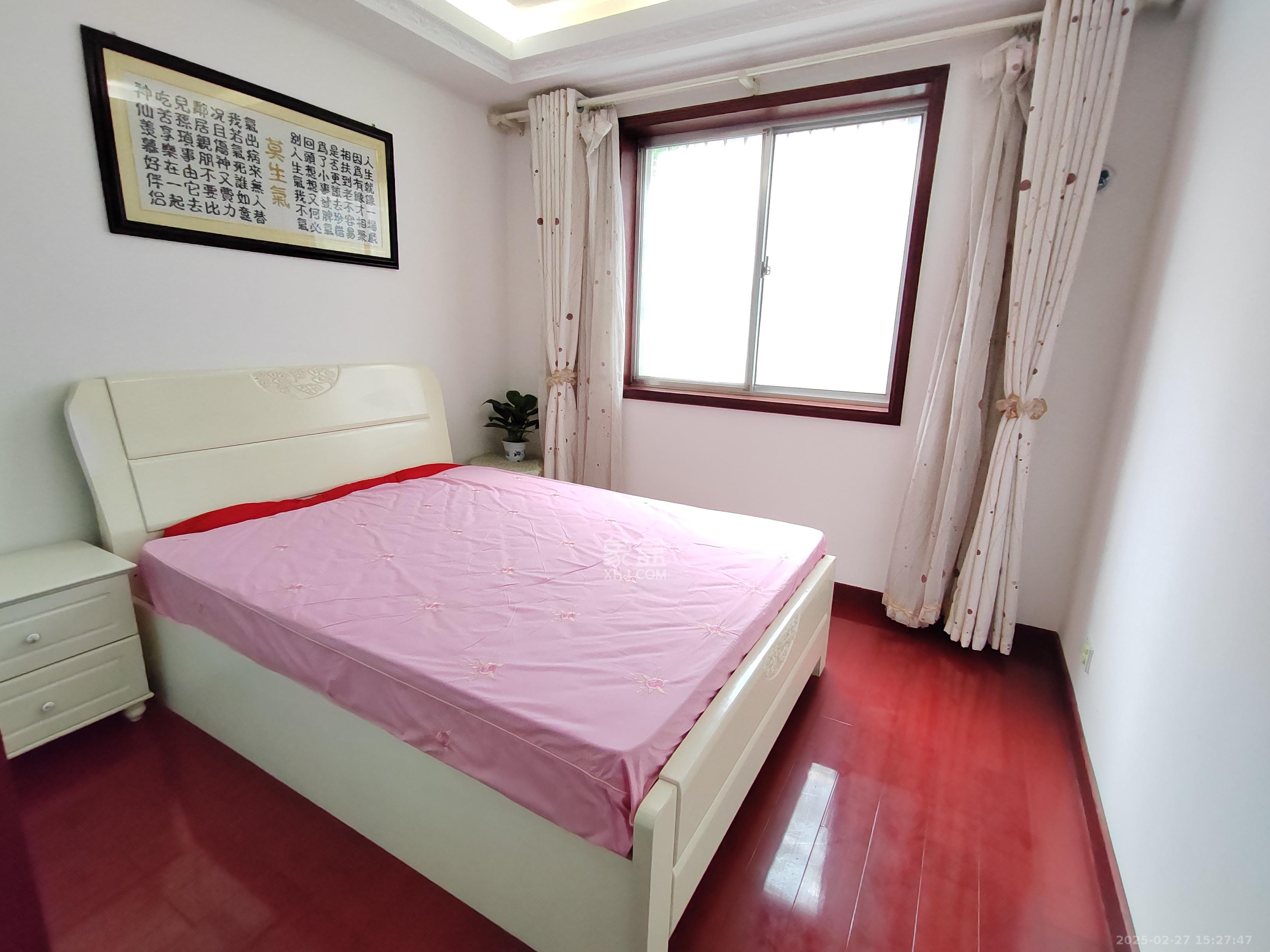 红树湾  3室2厅2卫   2300.00元/月室内图
