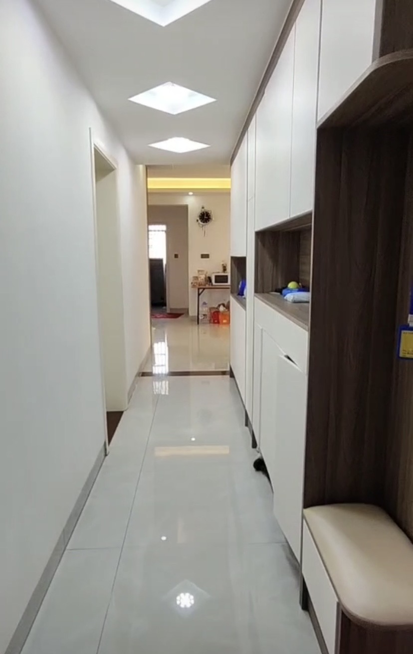 伟业智青春 3室2厅2卫 190.0万 伟业智青春 3室2厅2卫 190.0万客厅