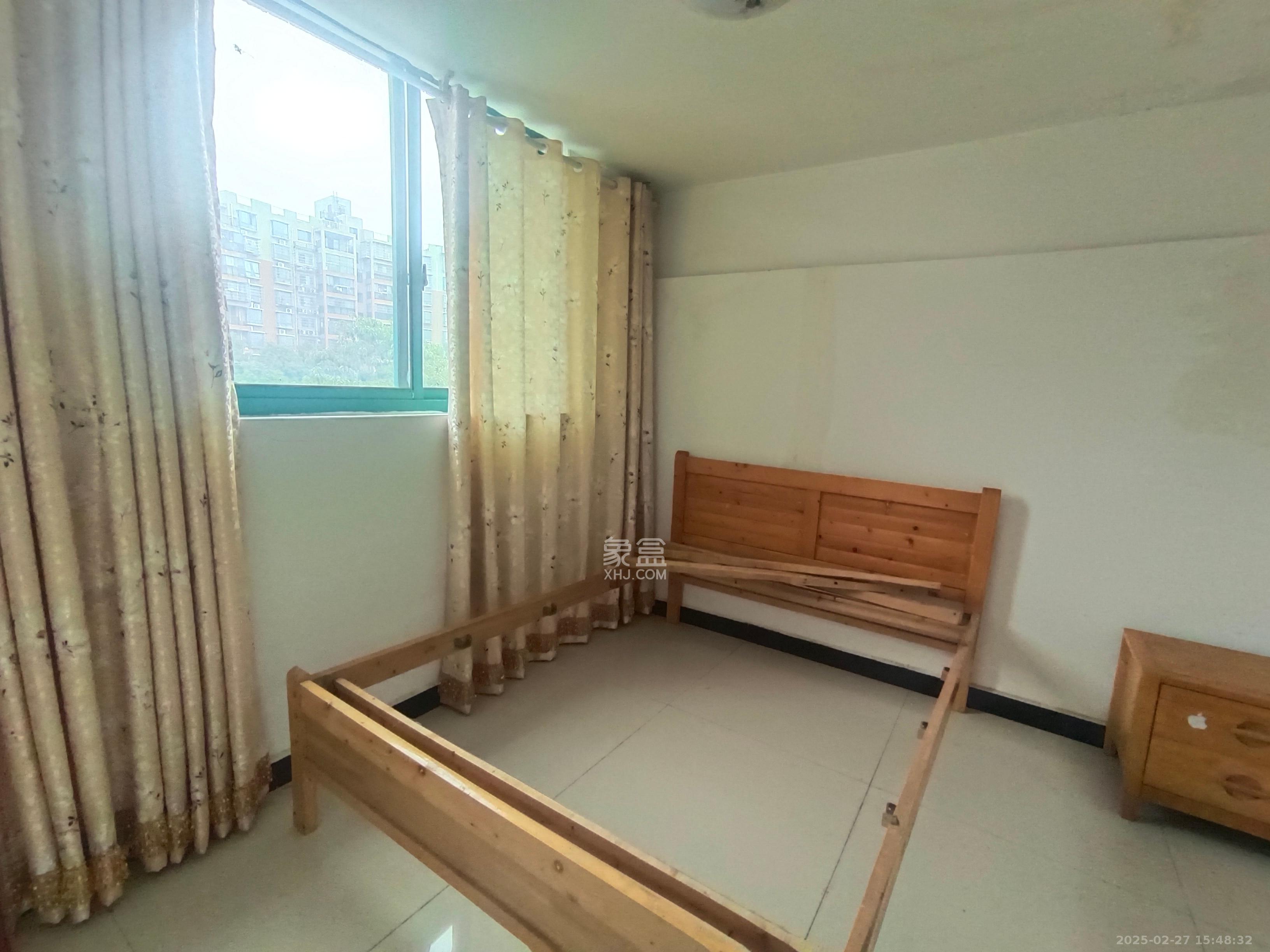 东业早安星城 7室2厅2卫 3000.0元/月 东业早安星城 7室2厅2卫 3000.0元/月室内图