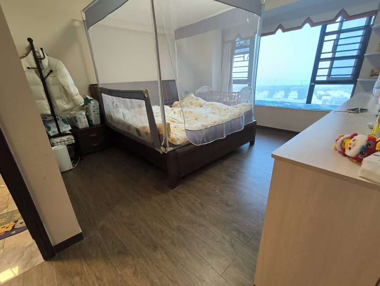 碧桂园中央半岛  5室2厅2卫   398.00万室内图1